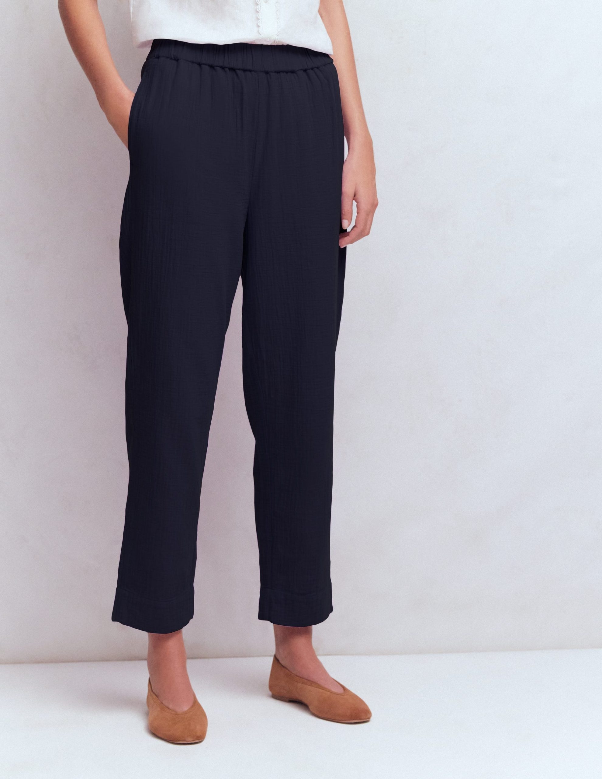 Double Cloth Crop Pants-Navy - Image 4