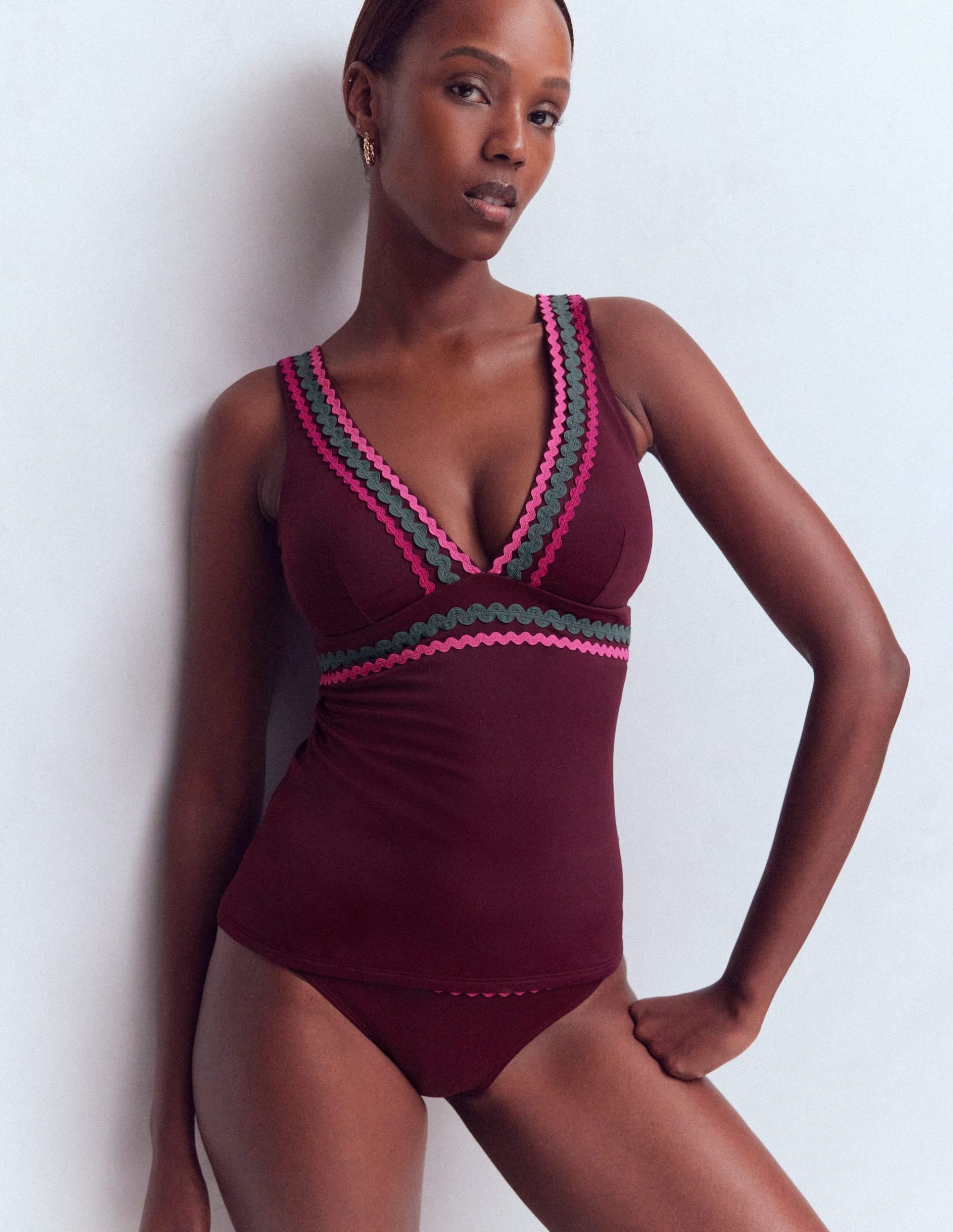 Porto Tankini Top-Chocberry. Rik rak