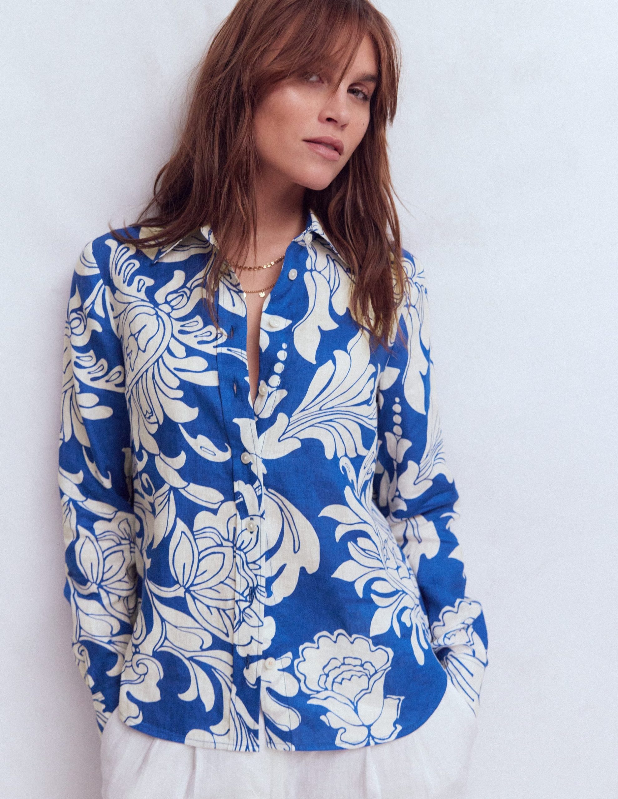 Sienna Linen Shirt-Blue. Botanical Flourish - Image 4