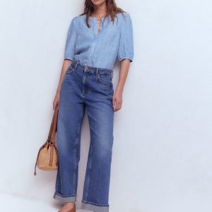 Leah Short Sleeve Linen Top-Chambray