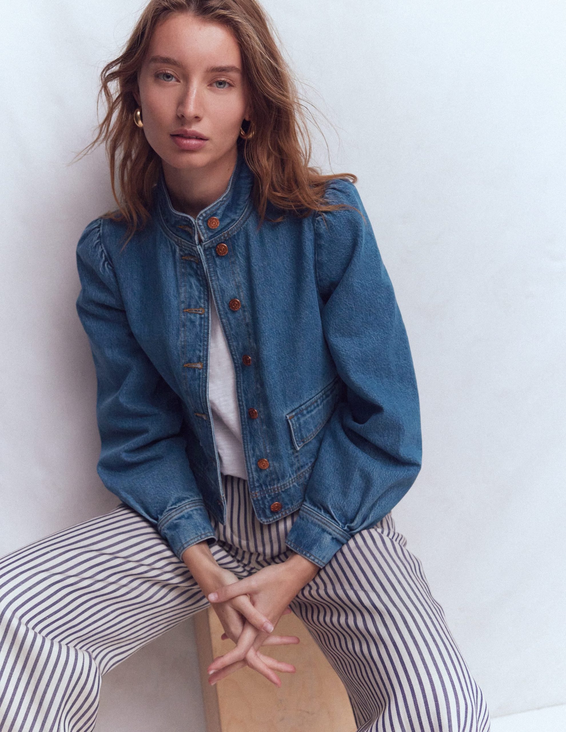 Topstitch Denim Jacket-Mid Wash. Denim - Image 4