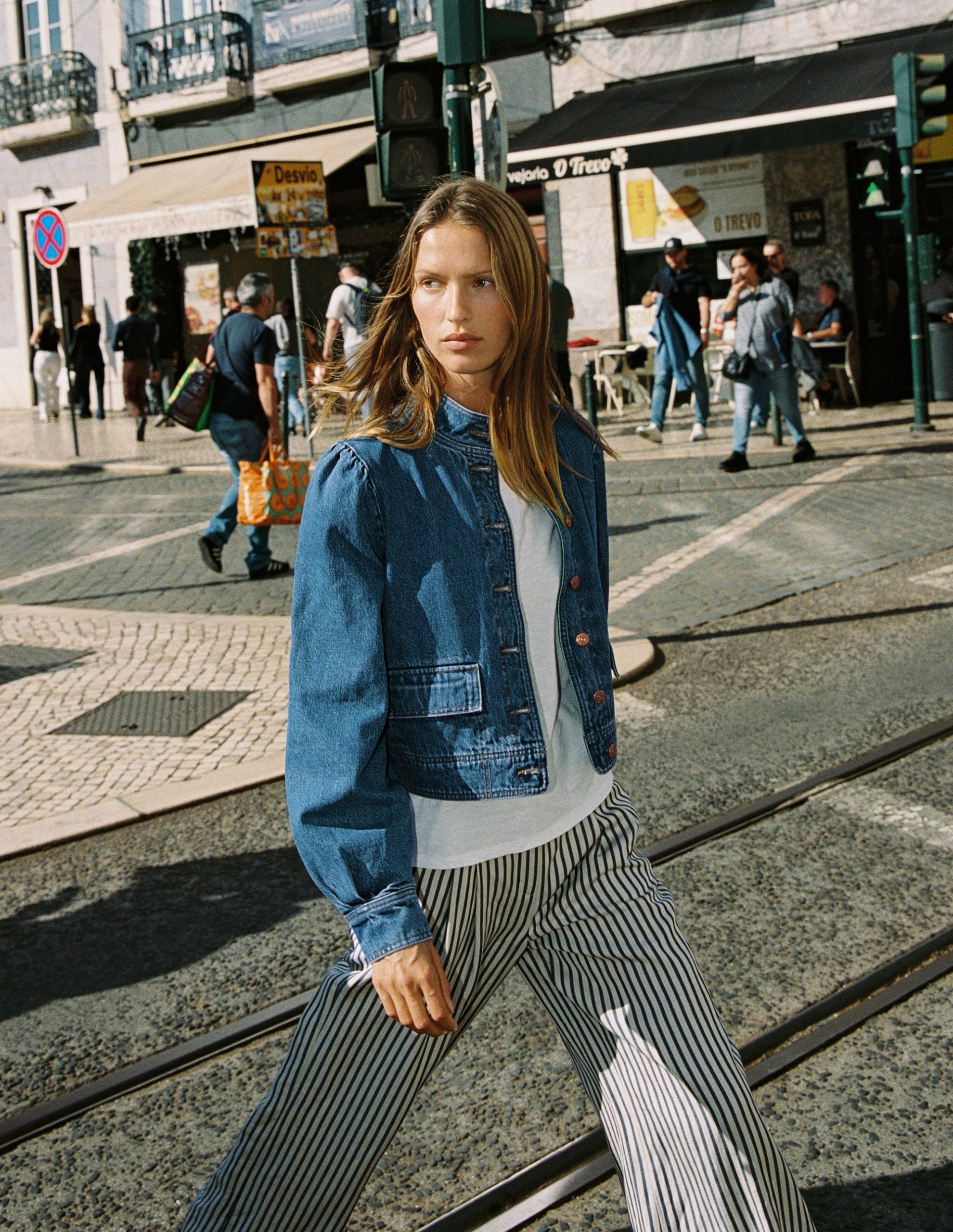 Topstitch Denim Jacket-Mid Wash. Denim - Image 5