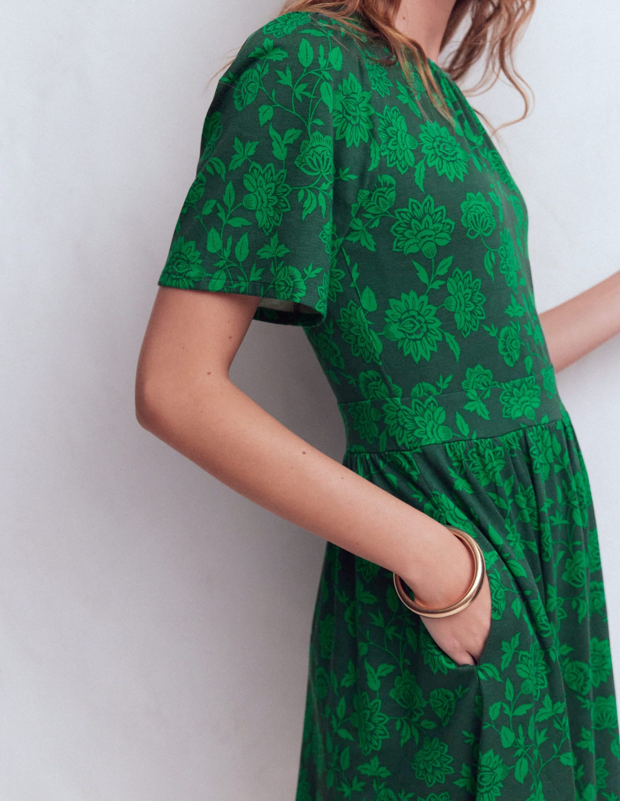 Louisa Short Jersey Dress-Midnight Teal. Floral Frenzy - Image 2