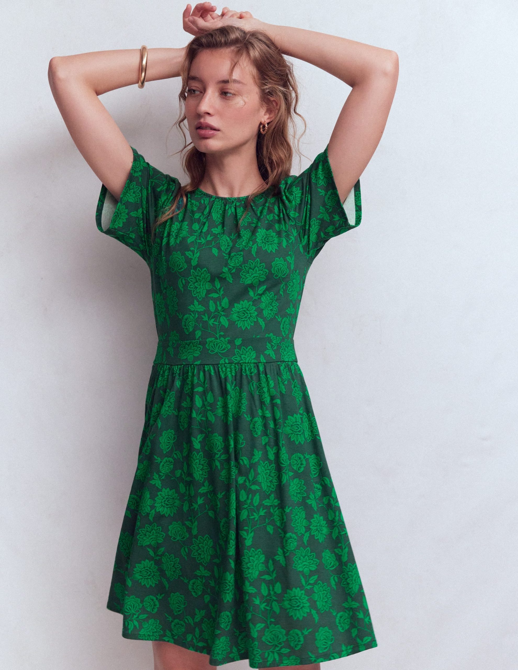 Louisa Short Jersey Dress-Midnight Teal. Floral Frenzy - Image 4