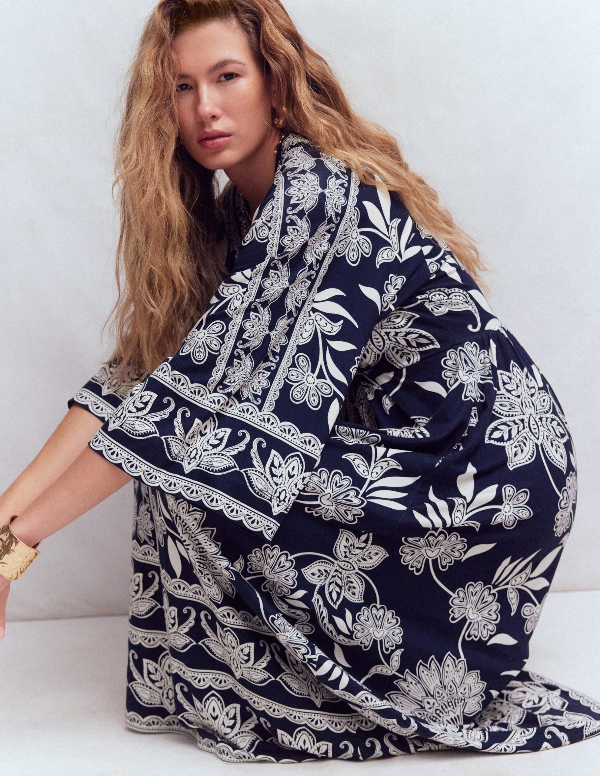 Nell Kimono Midi Jersey Dress-Navy. Elegant Blossom - Image 5
