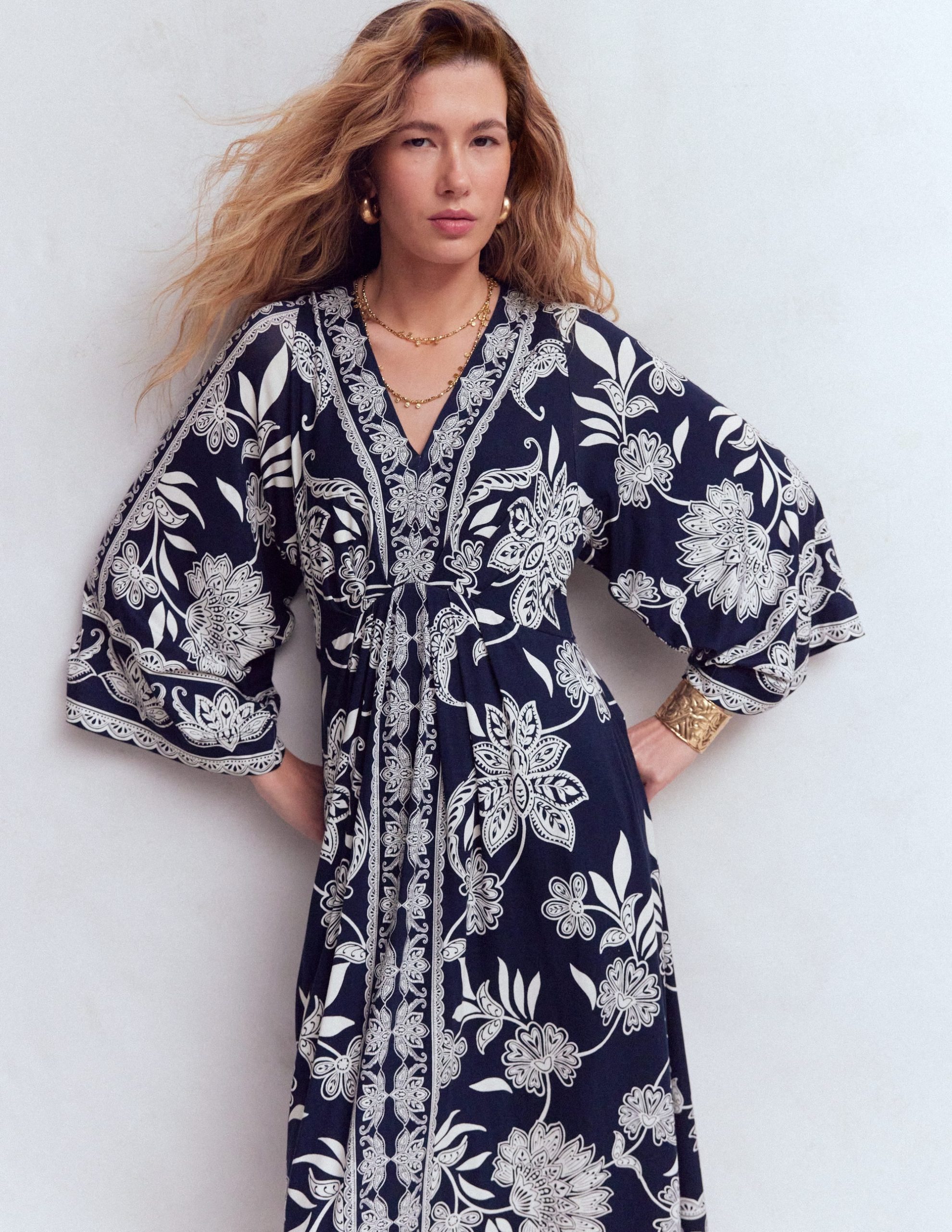 Nell Kimono Midi Jersey Dress-Navy. Elegant Blossom - Image 6