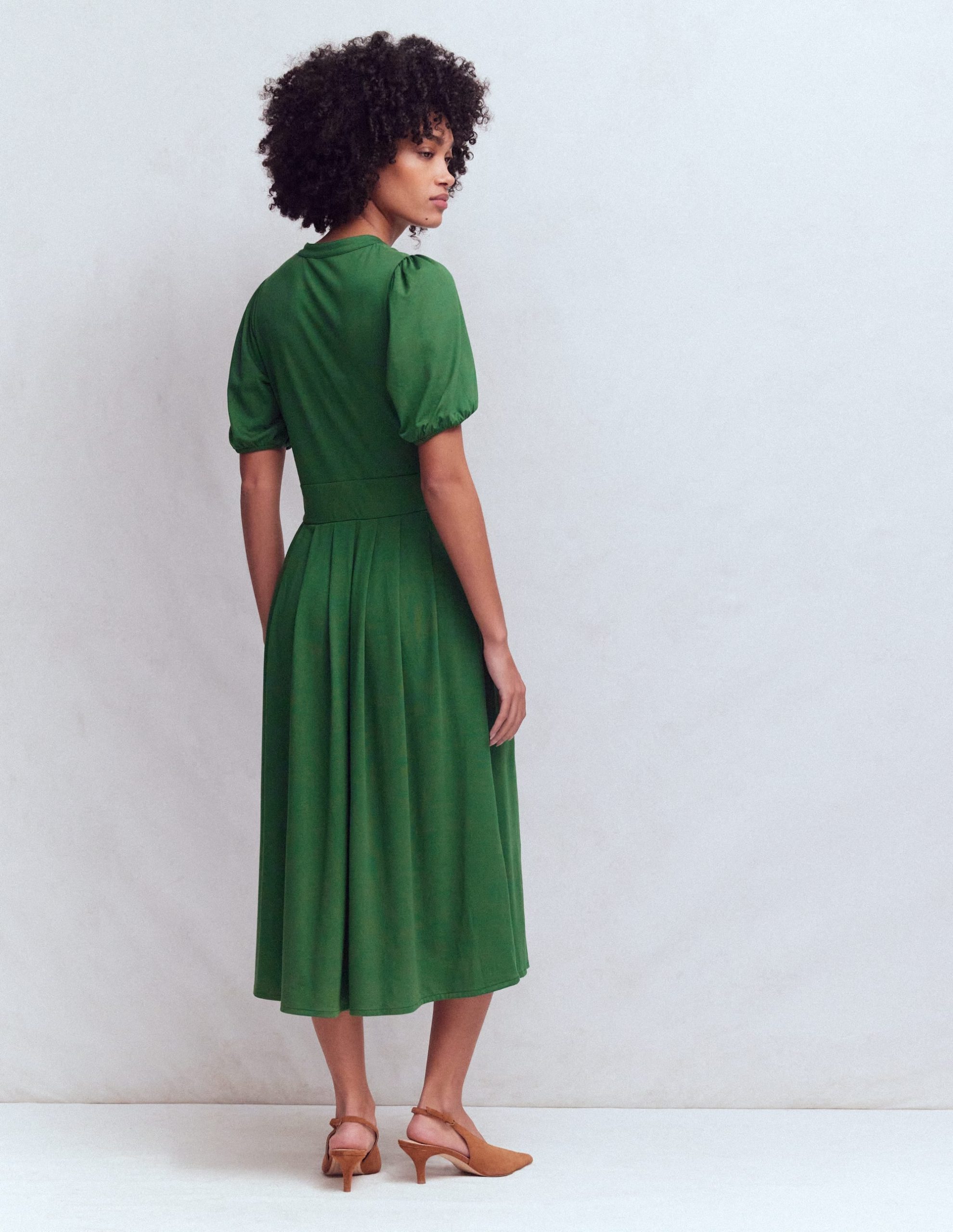 Amber Pleat Jersey Midi Dress-Hunter Green - Image 3