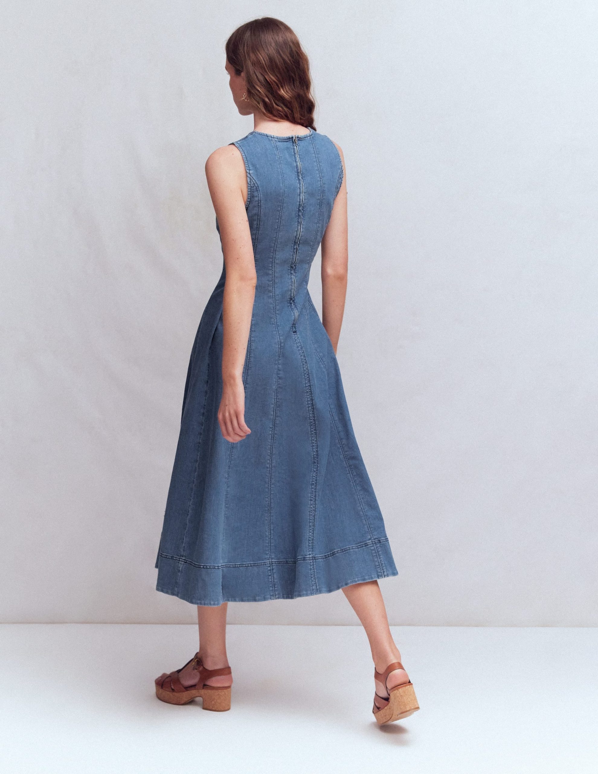 Annet Denim Midi Dress-Mid Vintage - Image 3