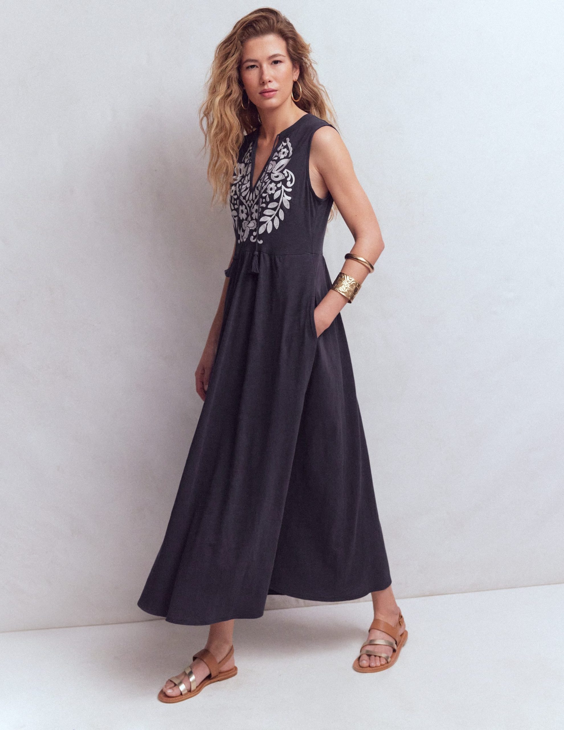 Notch Neck Jersey Maxi Dress-Navy - Image 4