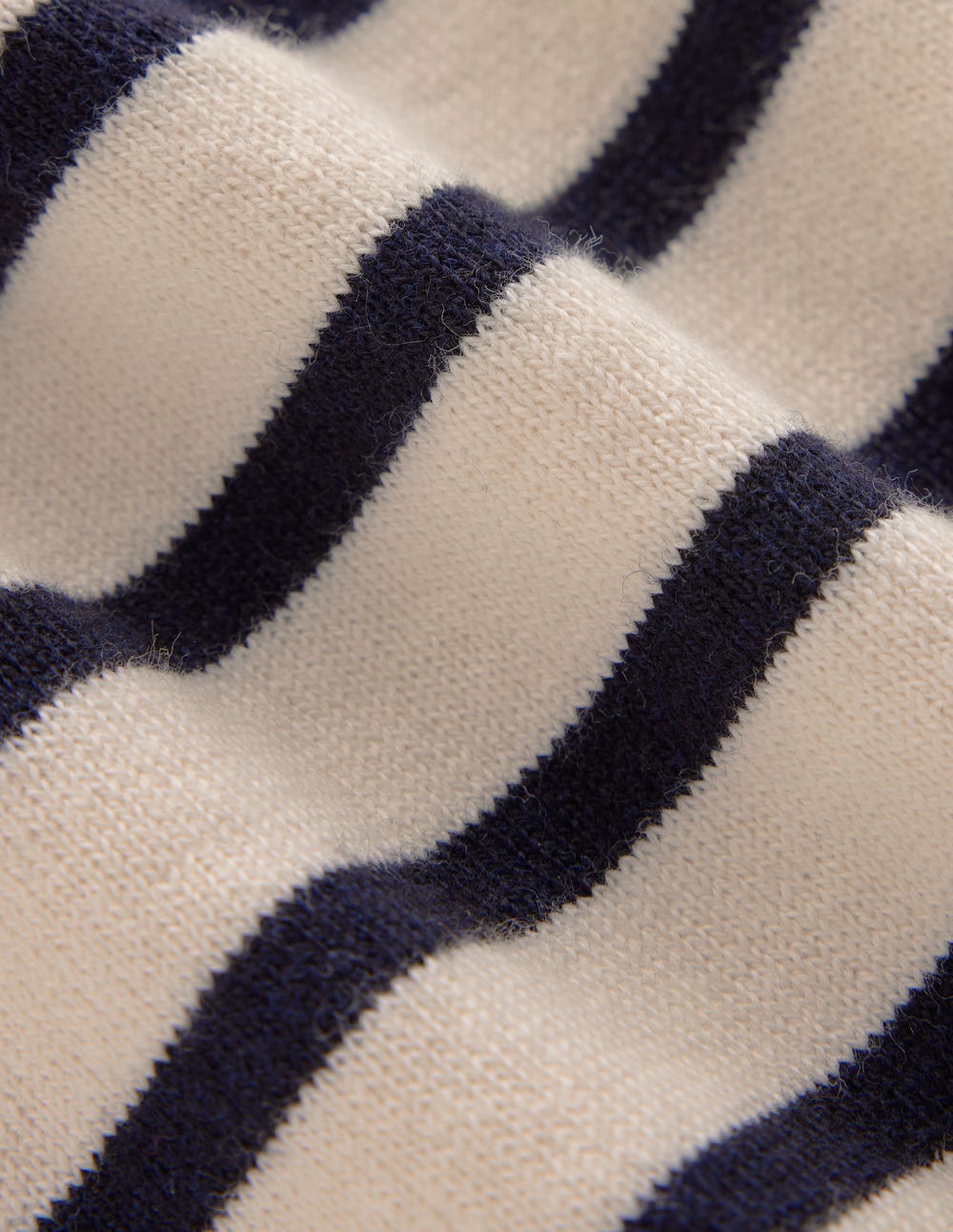 Liz Knitted Tank-Ivory. Navy - Image 7