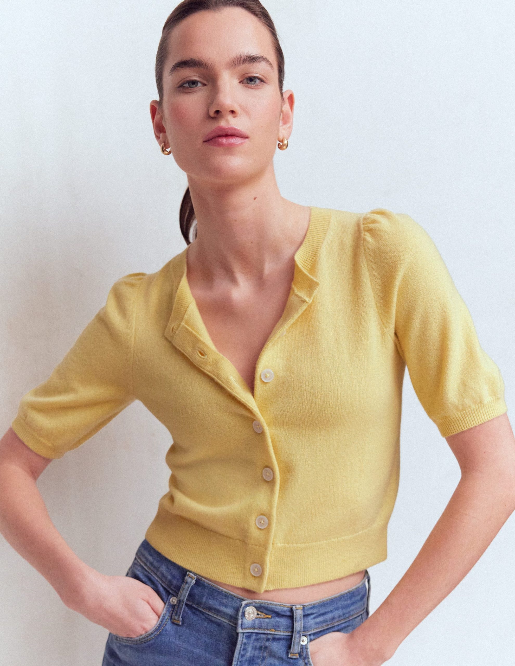Cropped Cashmere Cardigan-Sandstone Yellow - Image 4