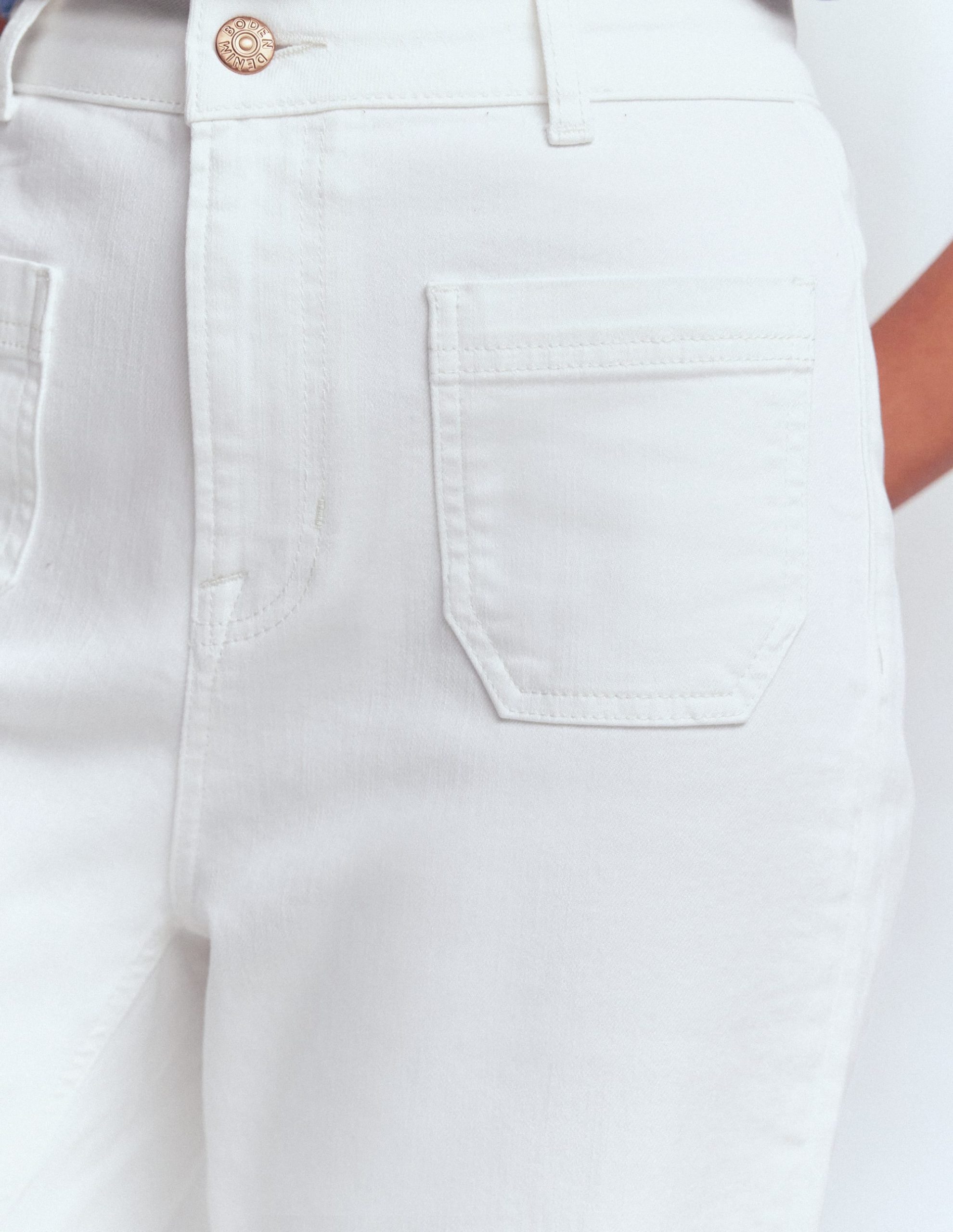 Straight Leg Pocket Jeans-White - Image 5