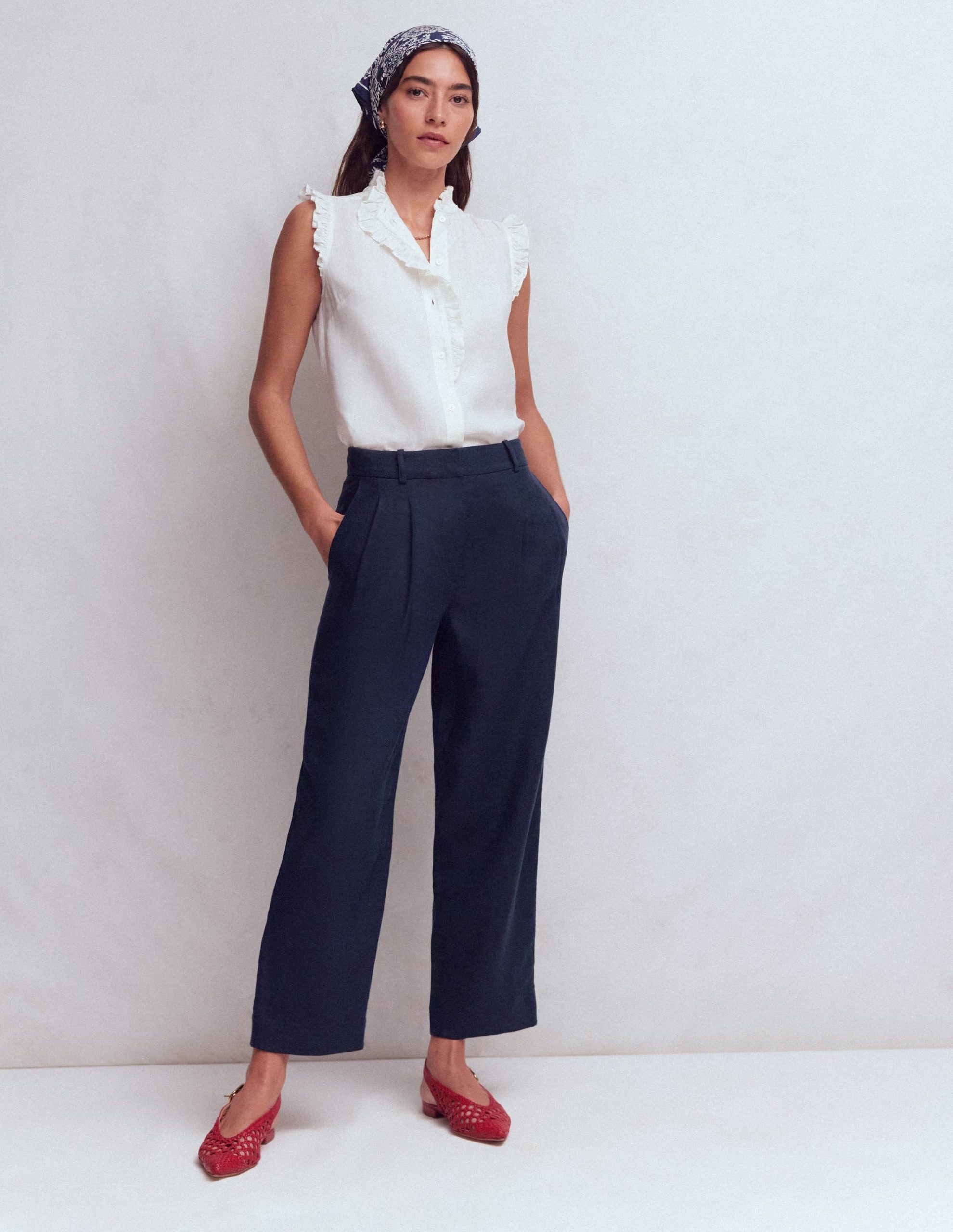 Bloomsbury Linen Pants-Navy - Image 5