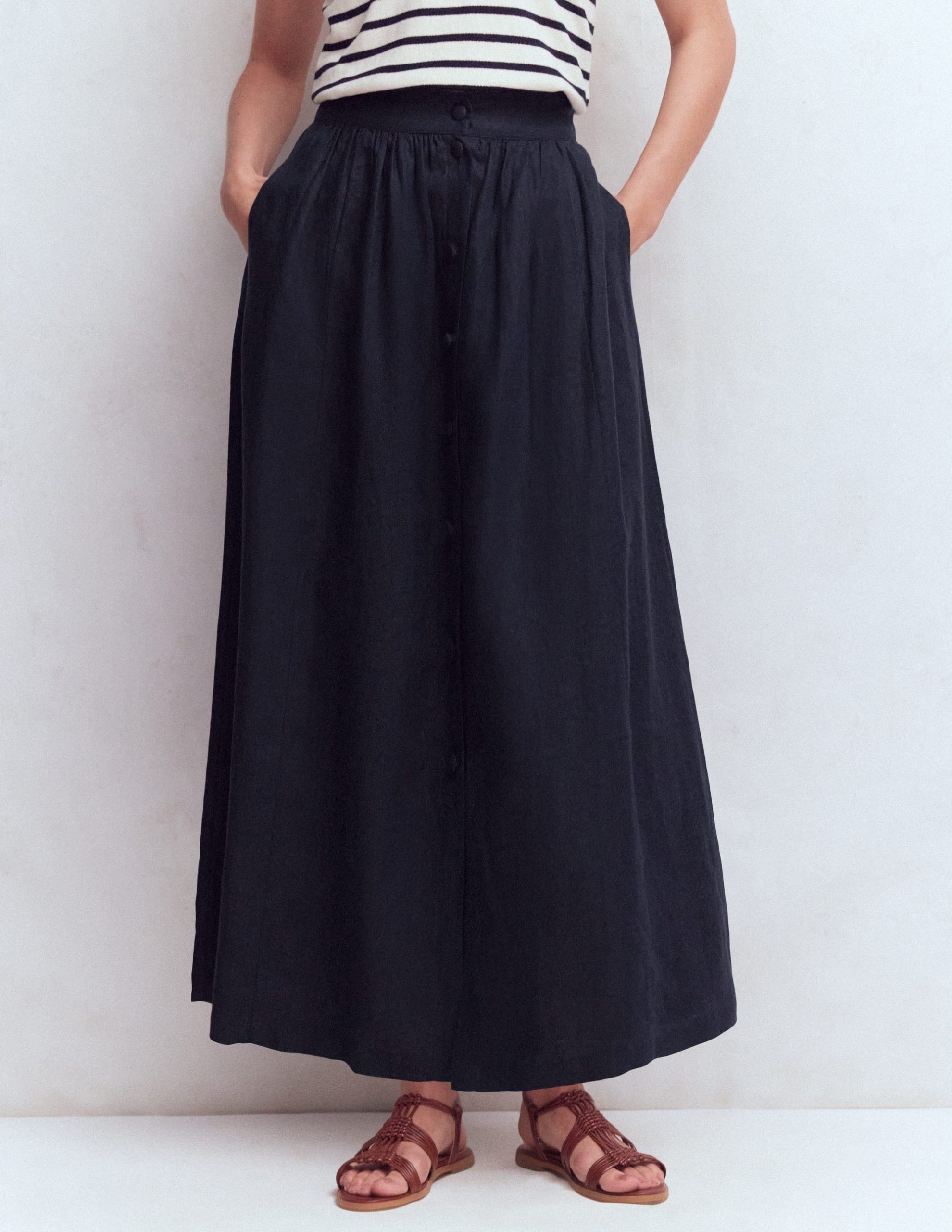 Emma Linen Maxi Skirt-Navy - Image 4