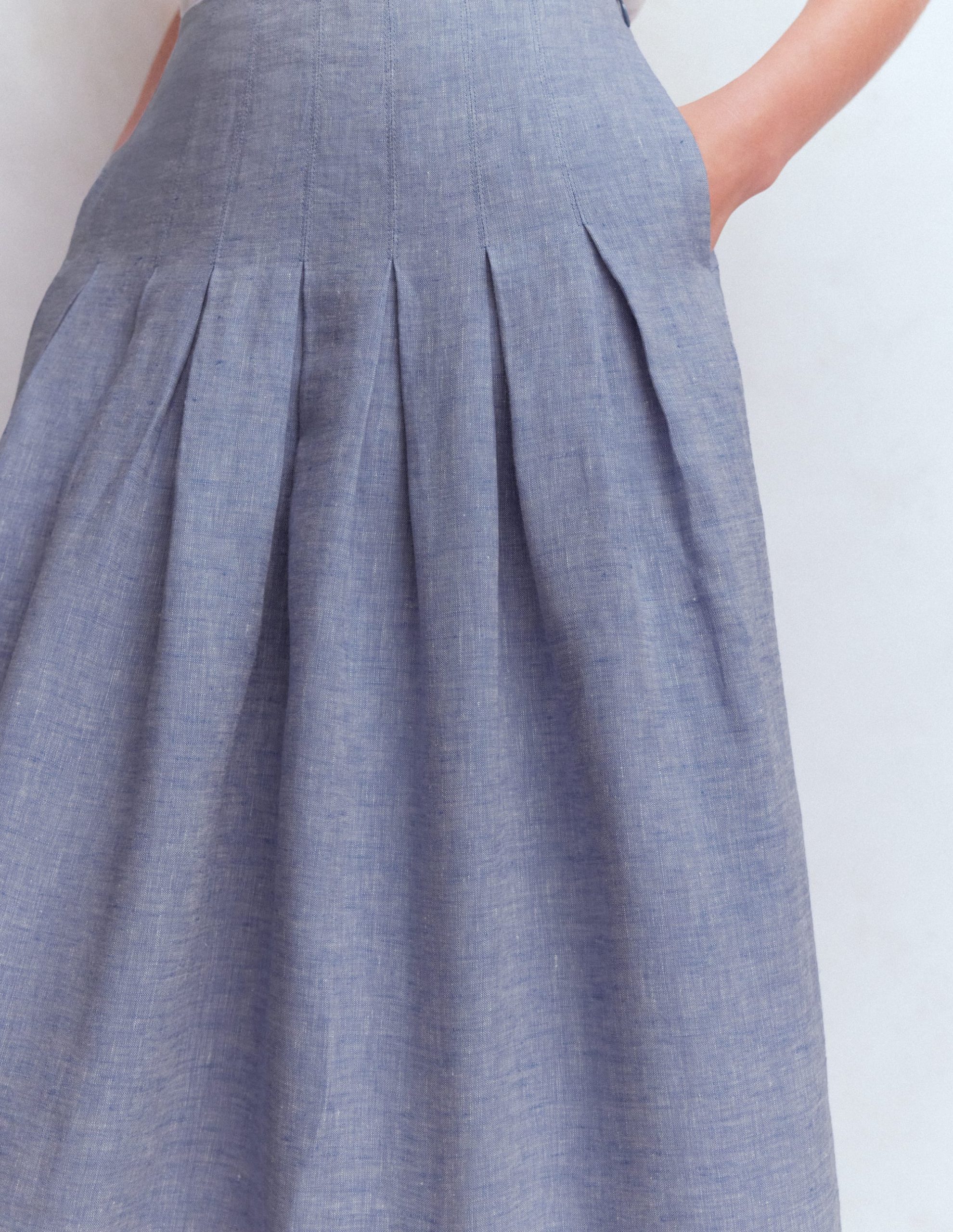 Valentina Linen Skirt-Blue Chambray - Image 2