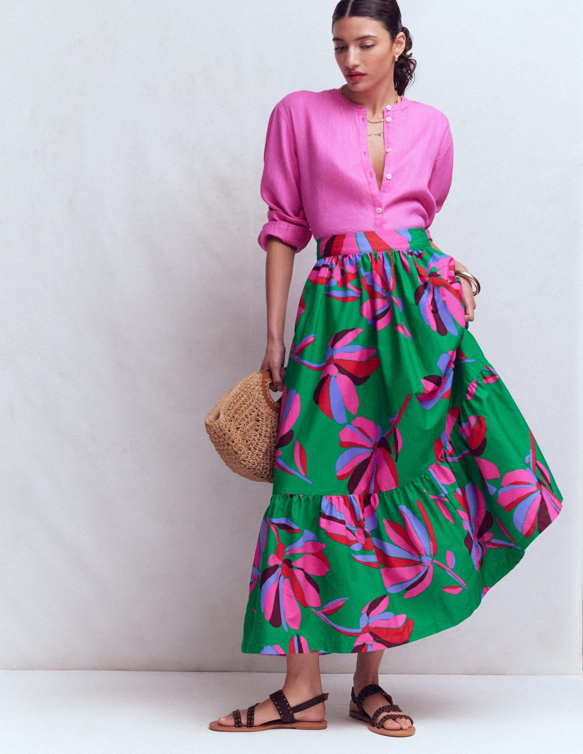 Abigail Poplin Maxi Skirt-Green. Daisy Cascade