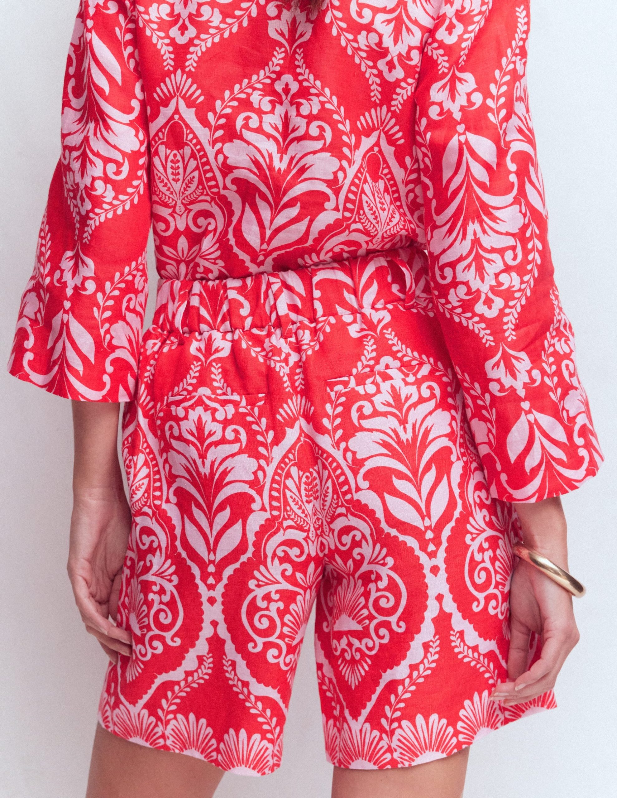 Kensington Linen Shorts-Poppy Red. Ornamental Garden - Image 3