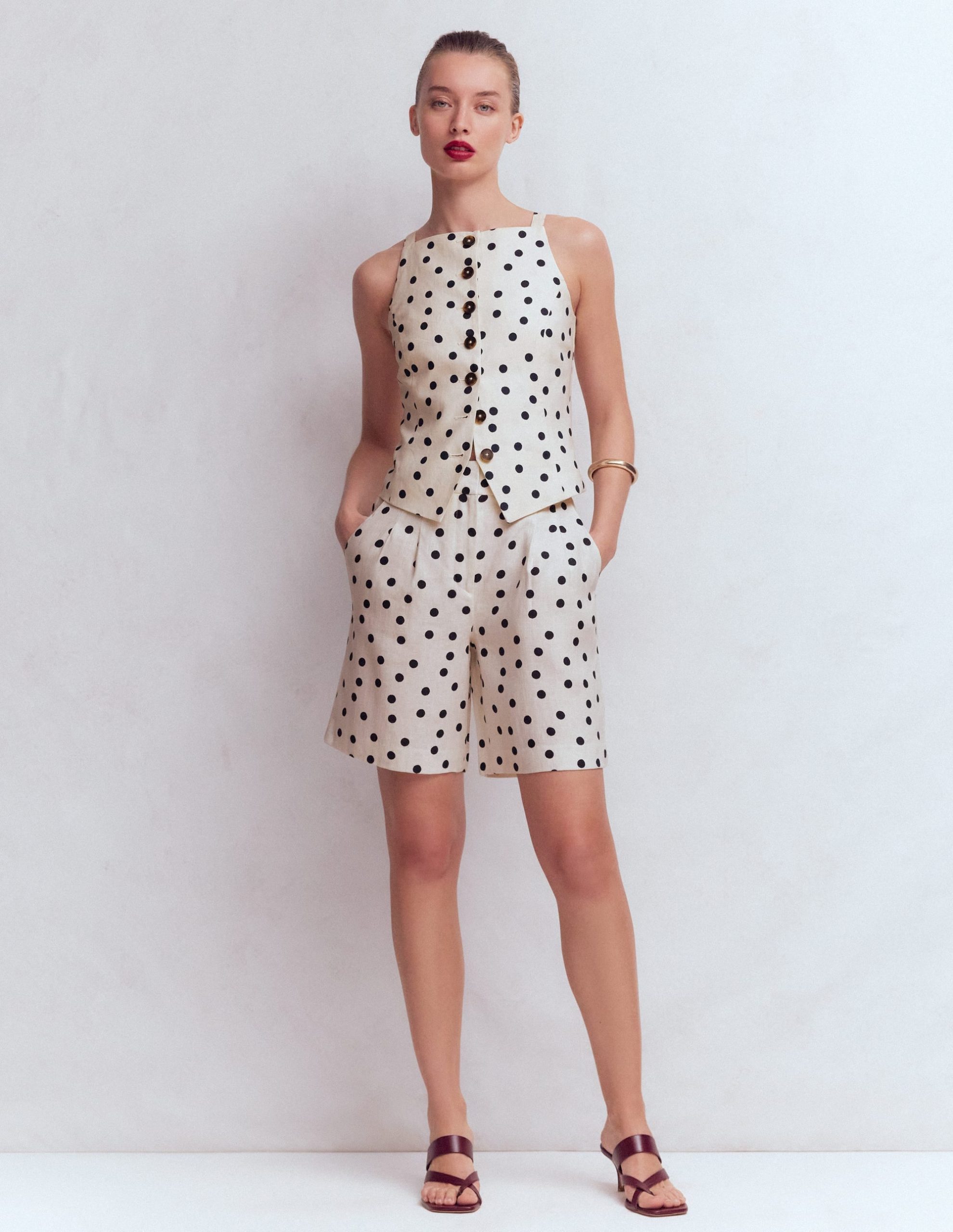 Kensington Linen Shorts-Ivory. Painted Dot - Image 4