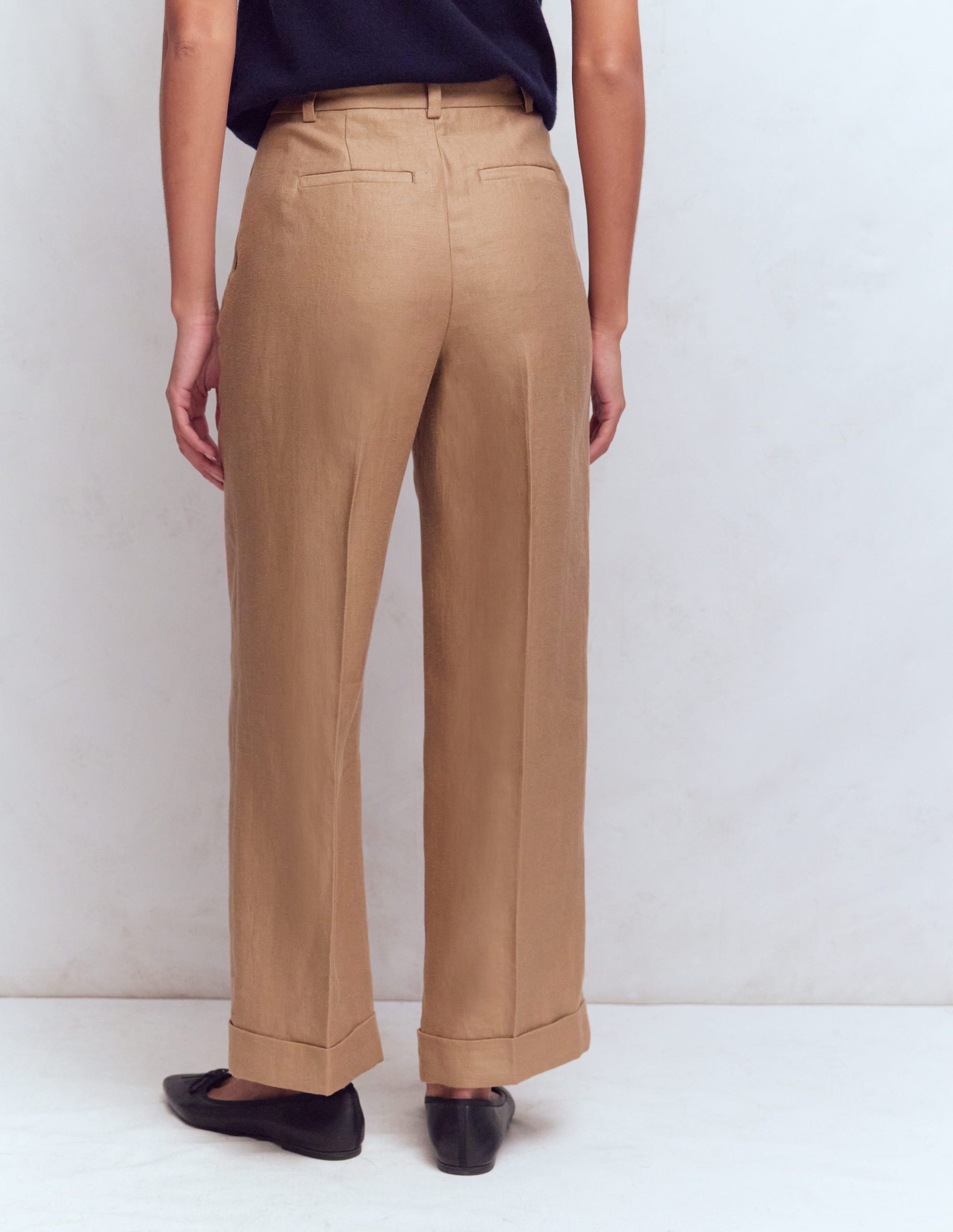 Chiswick Crop Linen Pants-Cappuccino - Image 3