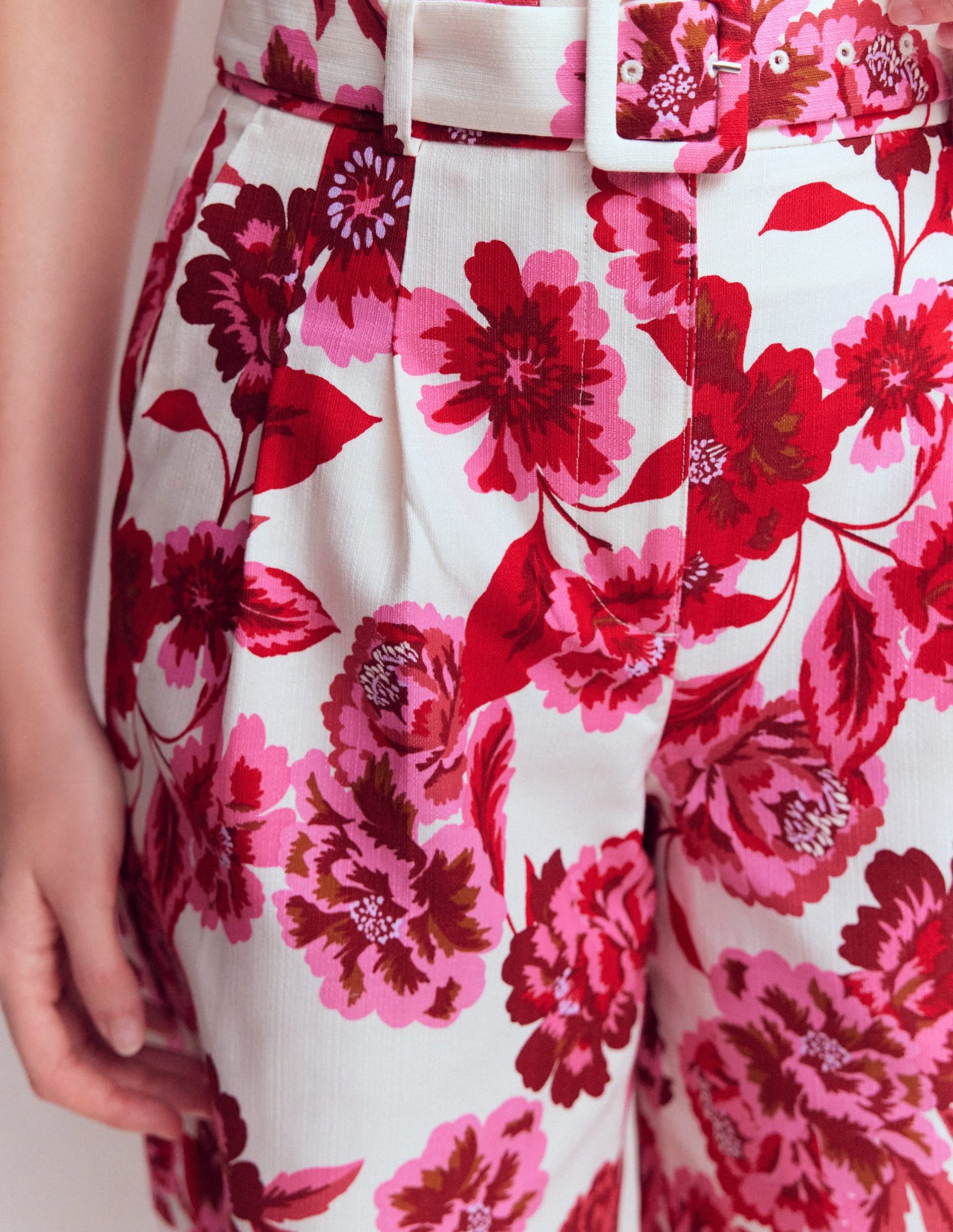 Chelsea Belted Tailored Shorts-Sangria Sunset. Floral Print - Image 2