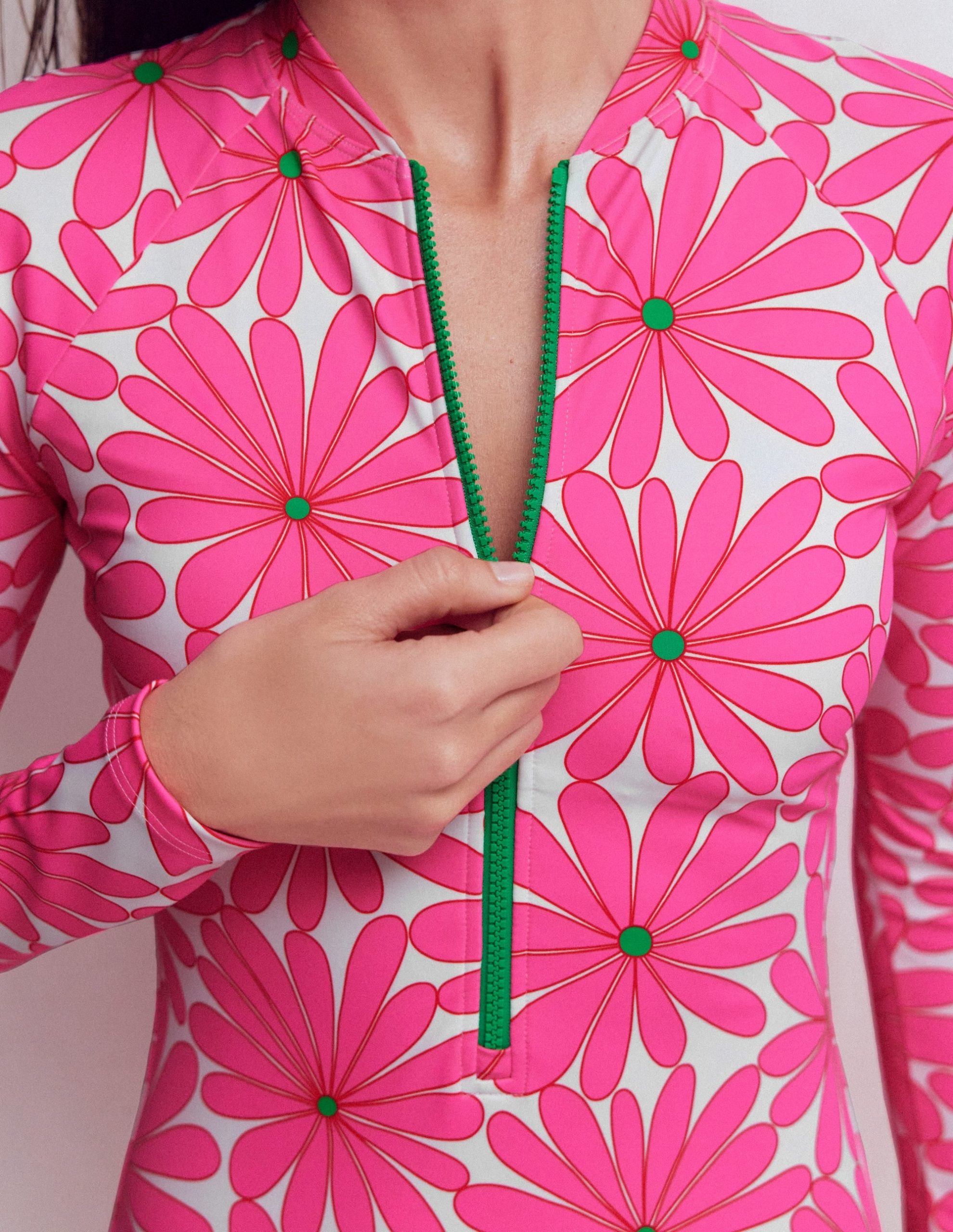Rash Guard Swimsuit-Sangria Sunset. Daisy Blossom - Image 2