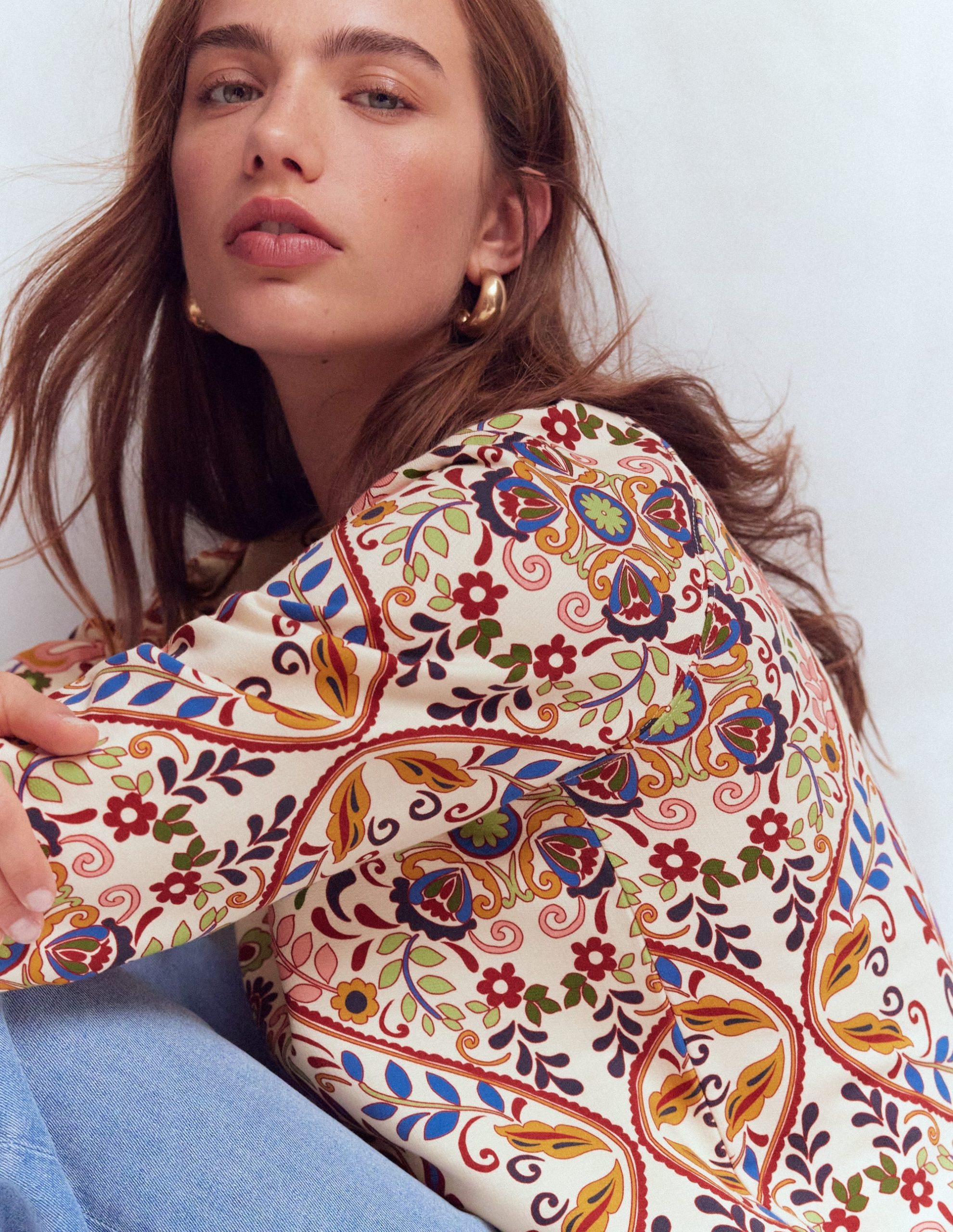 Rosa Printed Sweatshirt-Multi. Enchanted Gardenia