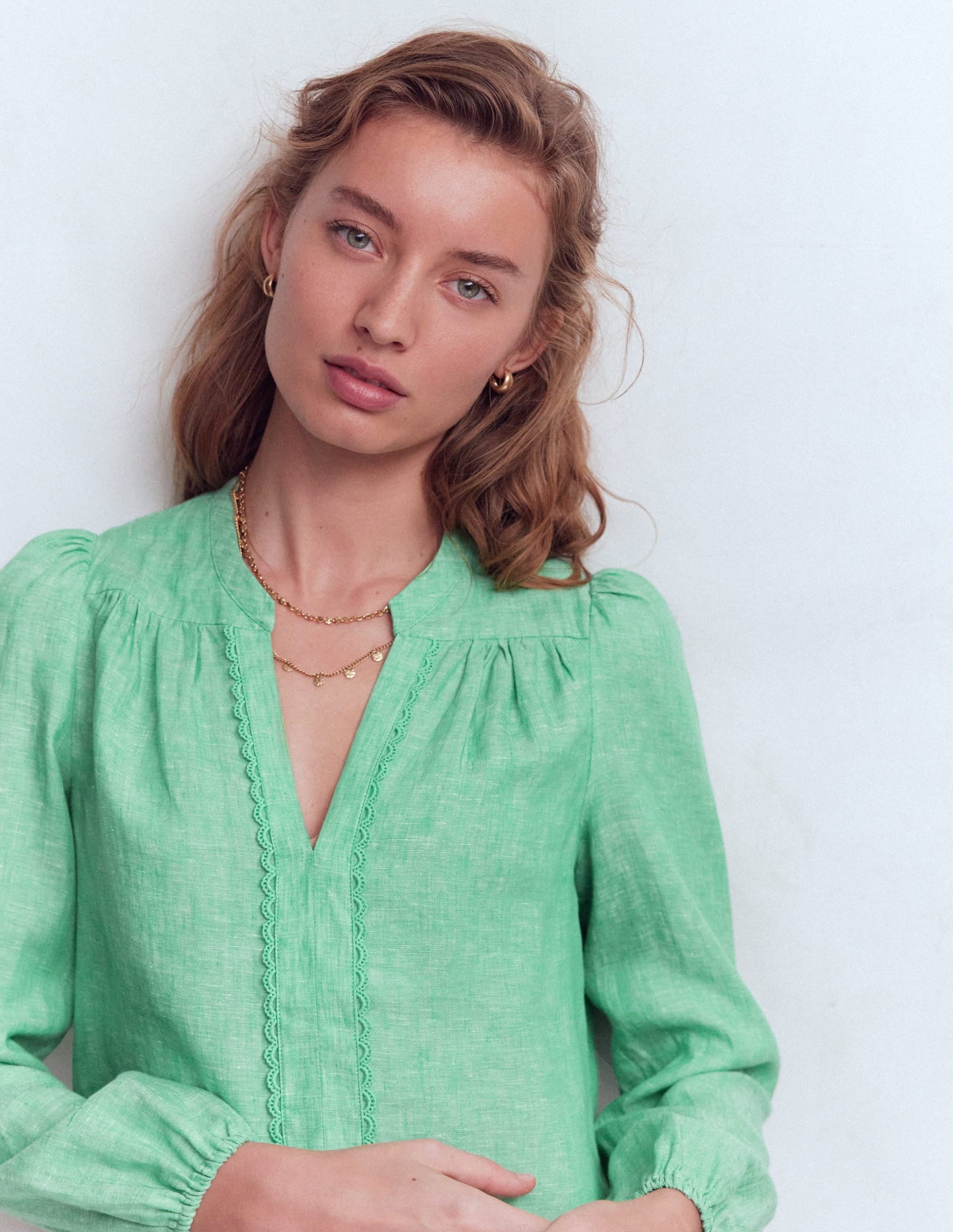 Linen Trim Insert Top-Aloe Green Chambray - Image 2