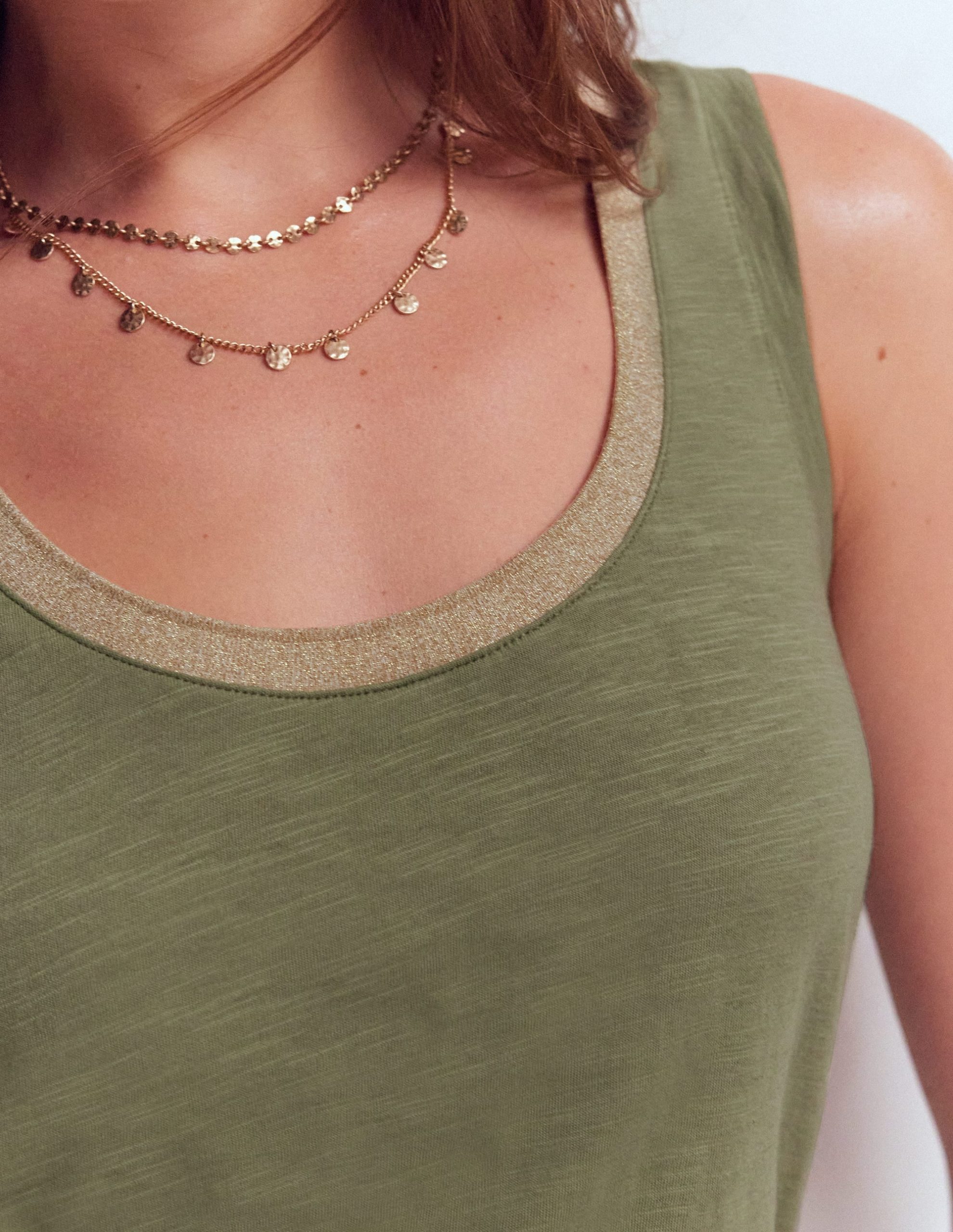 Metallic Trim Scoop Neck Vest-Larch Green - Image 2