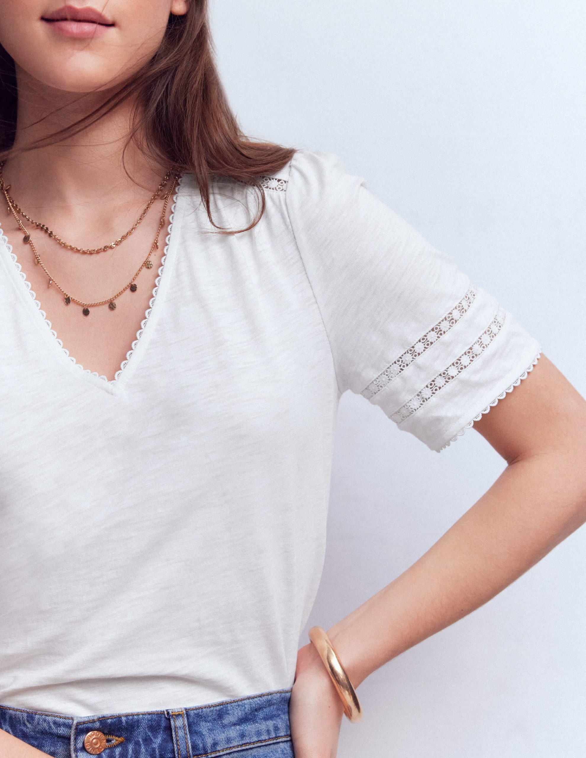 Poppy Trim V Neck T-Shirt-White - Image 2