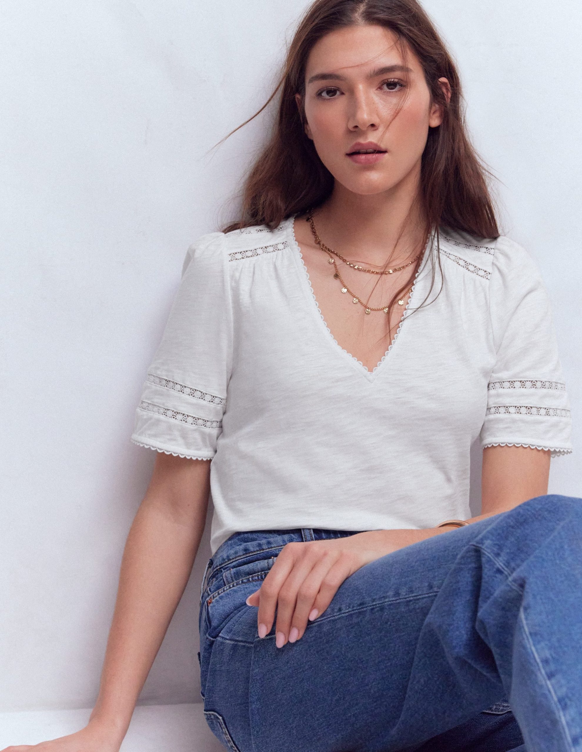 Poppy Trim V Neck T-Shirt-White - Image 4