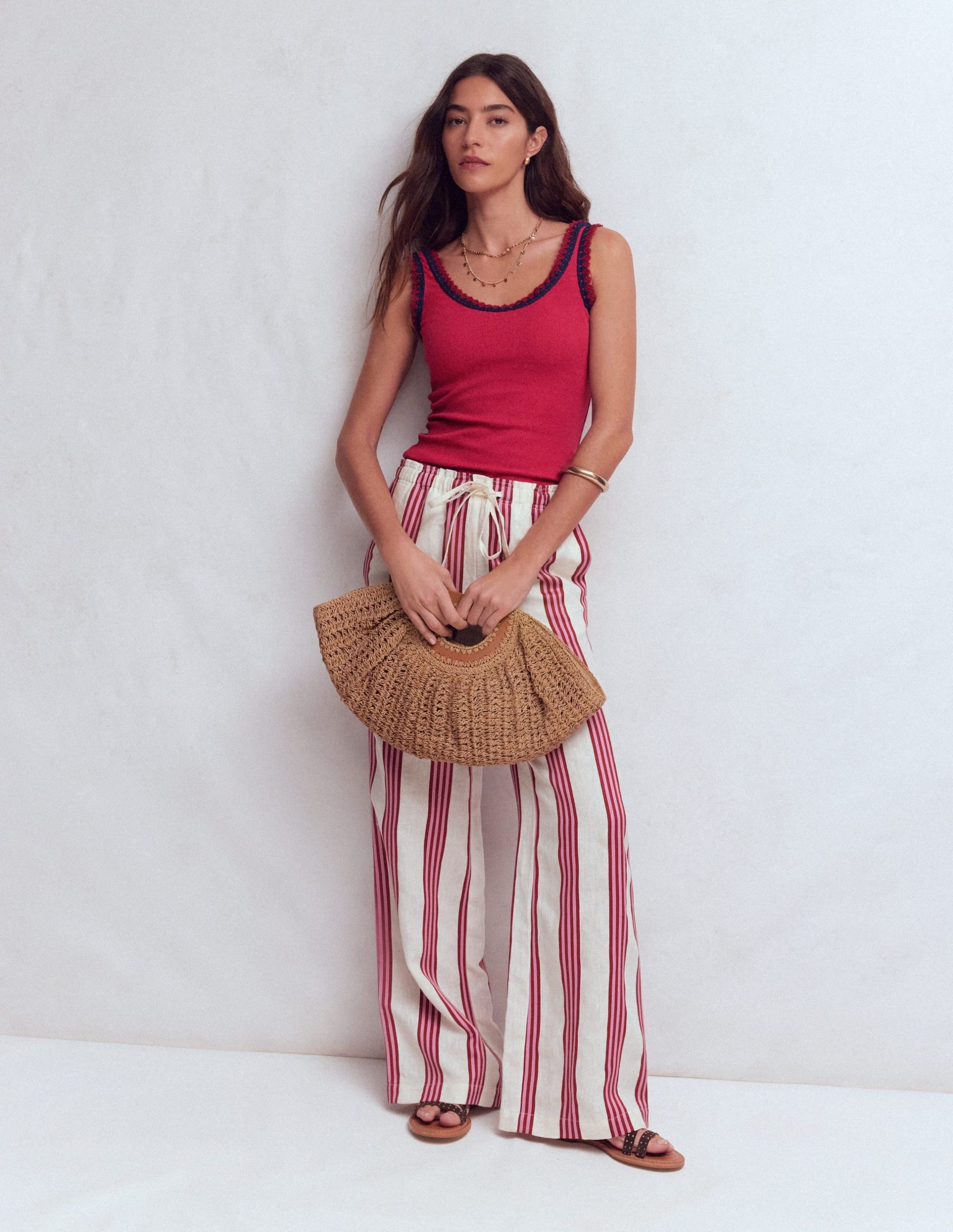 Maddie Trim Detail Vest-Terracotta Red - Image 4
