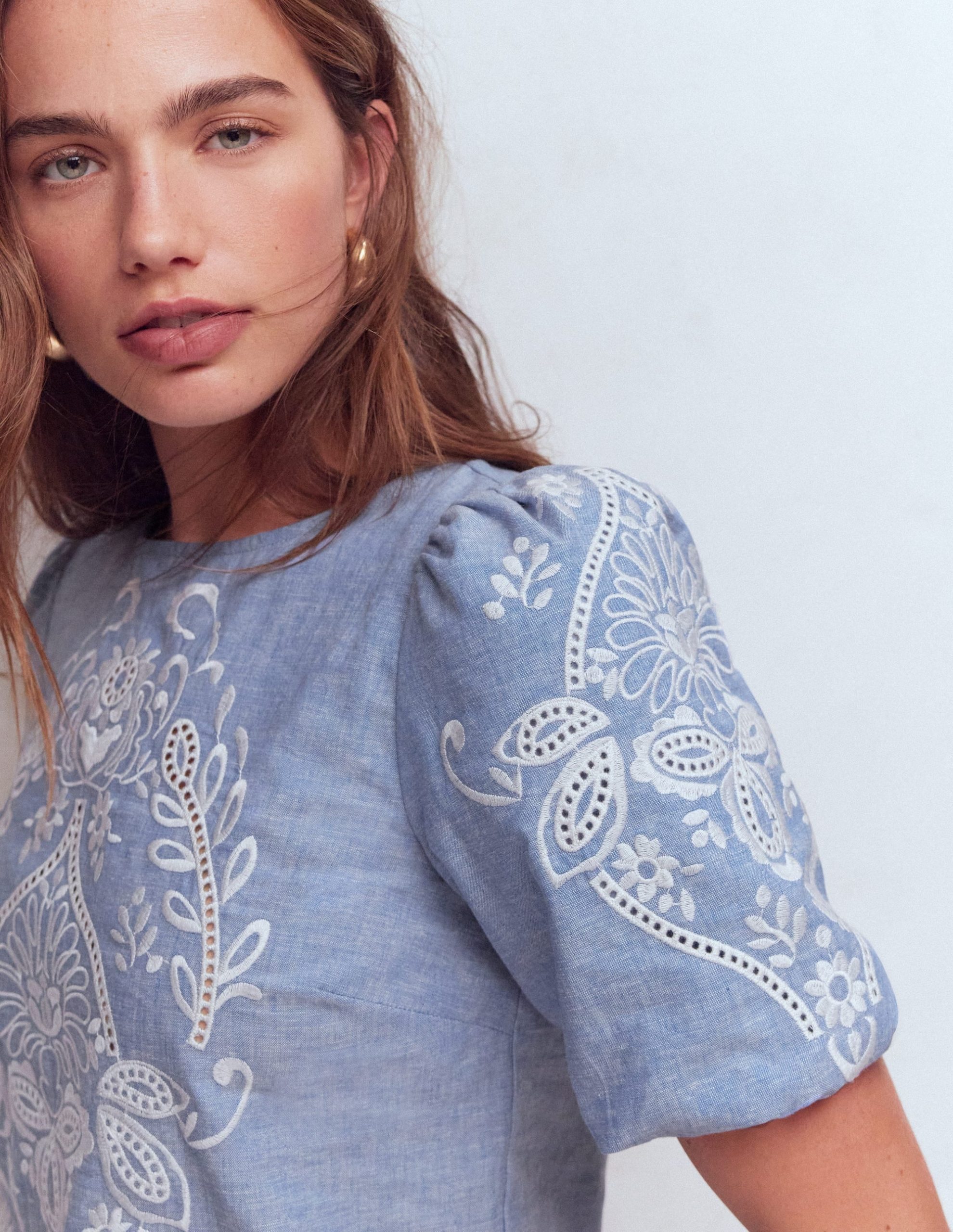 Linen Puff Sleeve Top-Chambray - Image 2