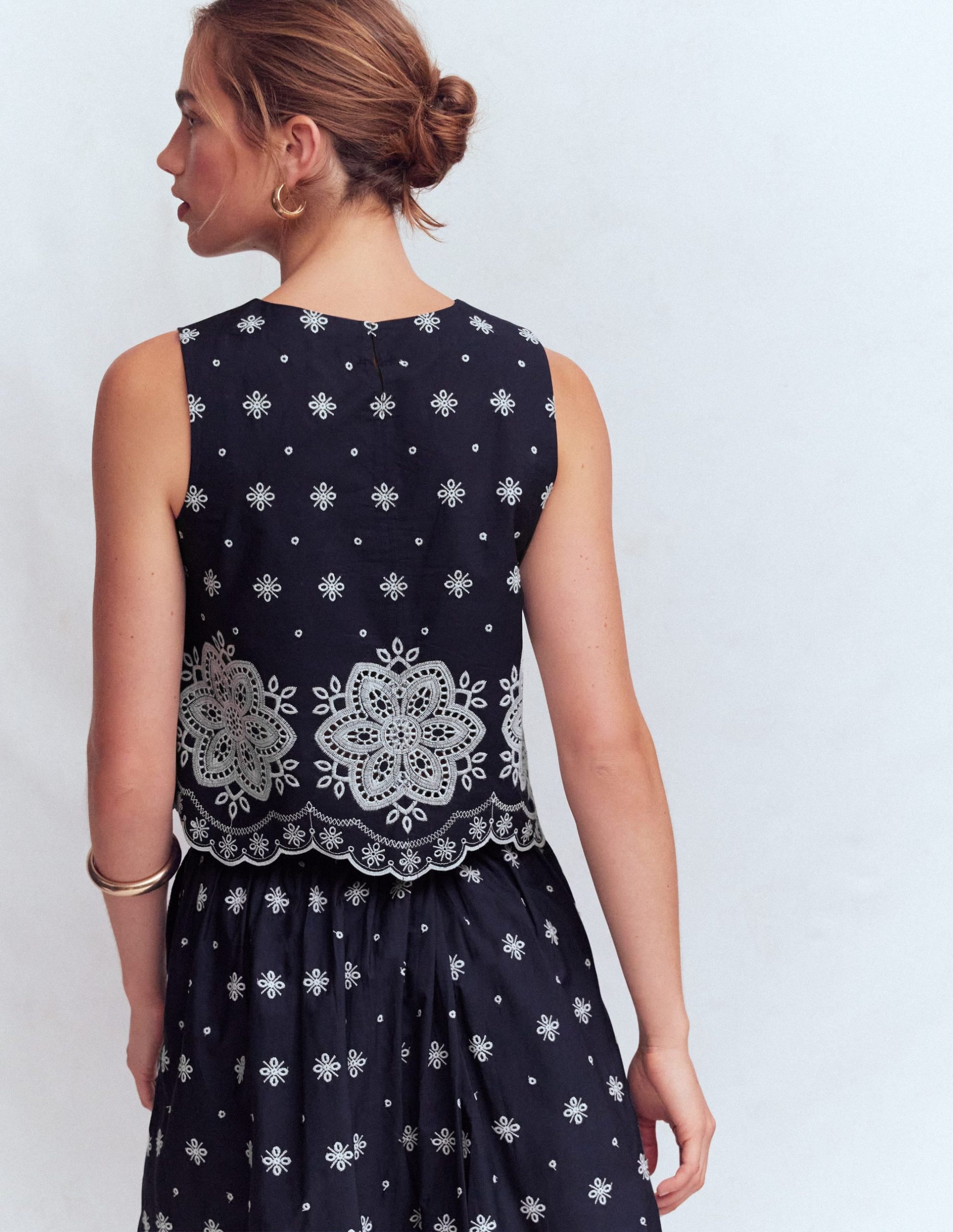 Sofia Broderie Shell Top-Navy - Image 3