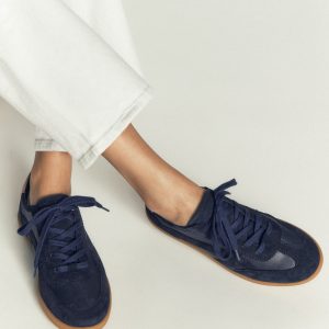 Leather Side Detail Trainer-Navy