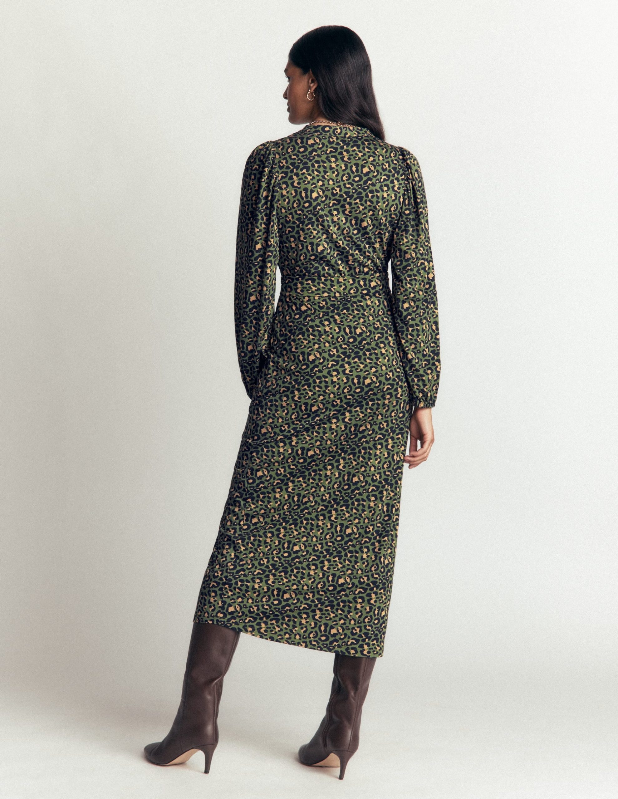 Eli Belted Jersey Midi Dress-Brunswick Green. Leopard - Image 3