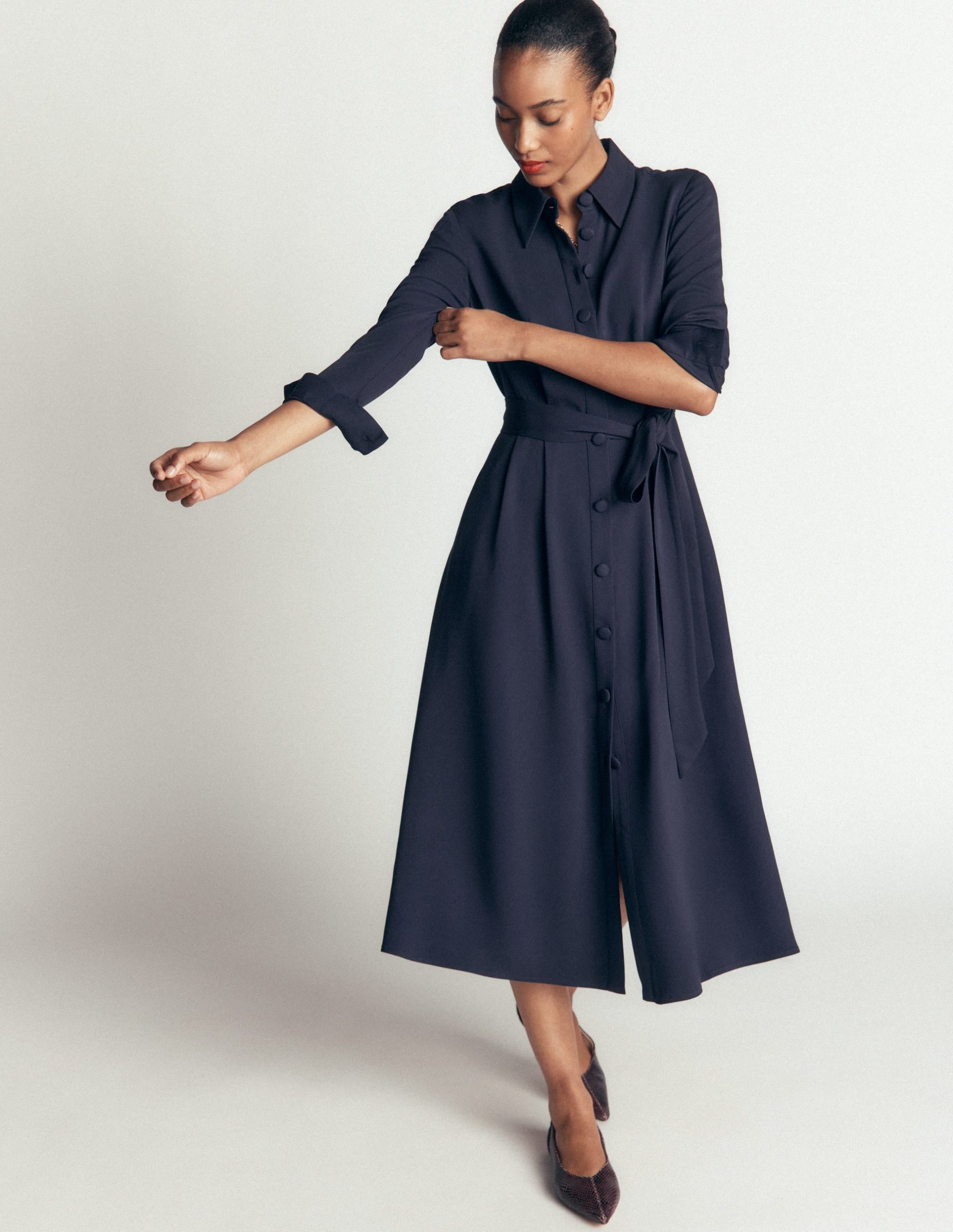 Kate Pleated Shirt Dress-Navy - Image 4
