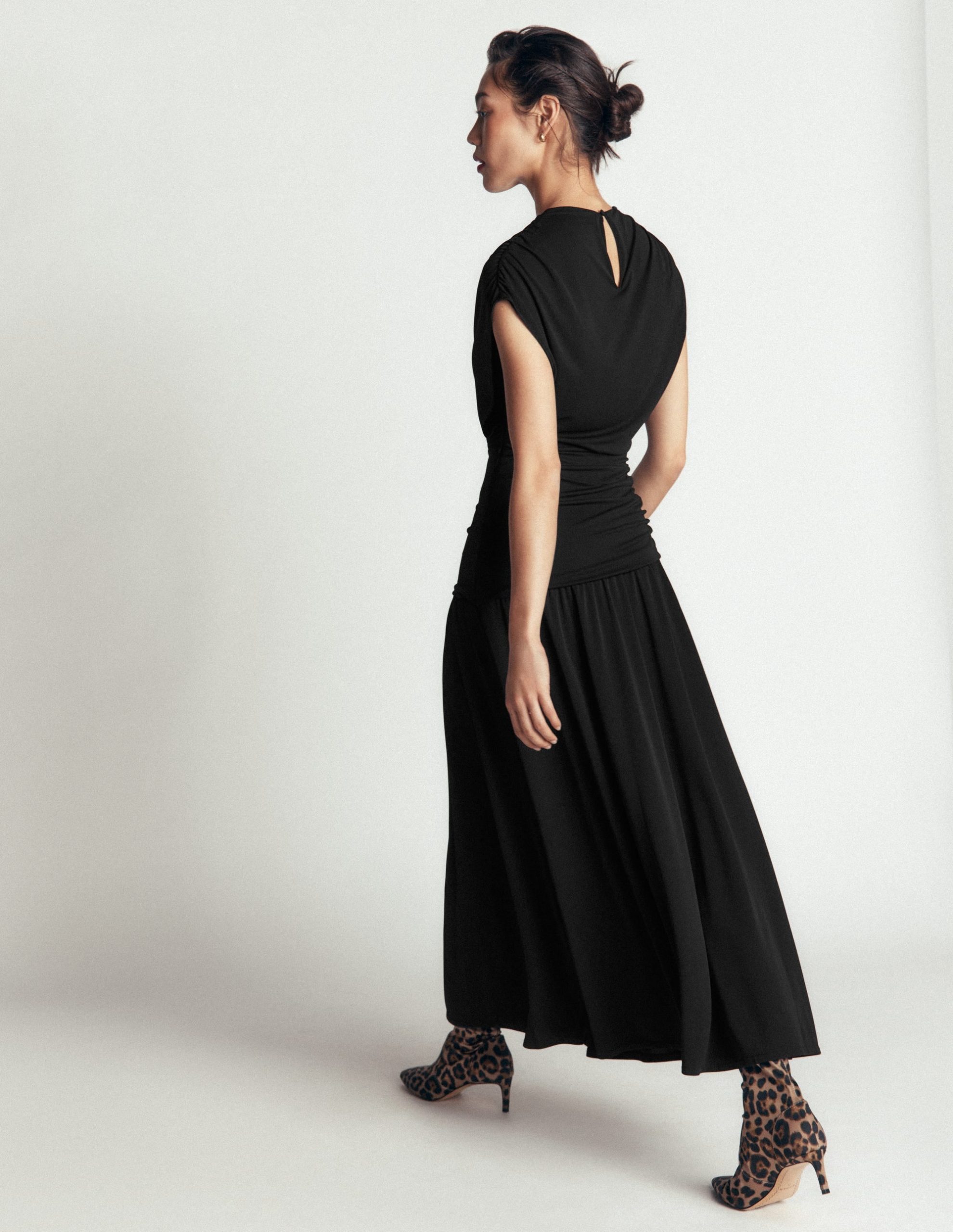 Drape Jersey Crepe Maxi Dress-Black - Image 3