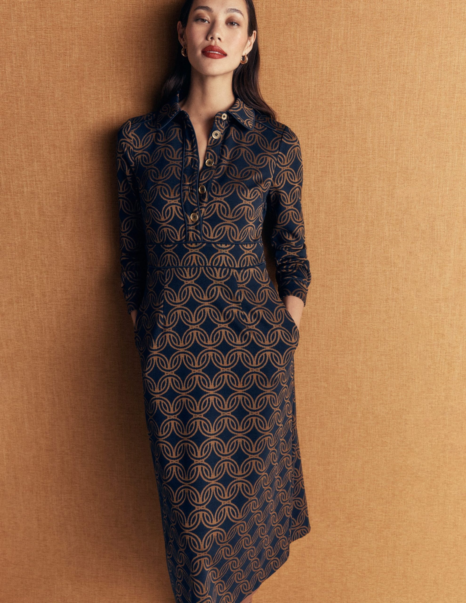 Etta Piping Detail Ponte Dress-Navy. Geo Parade Mono - Image 4