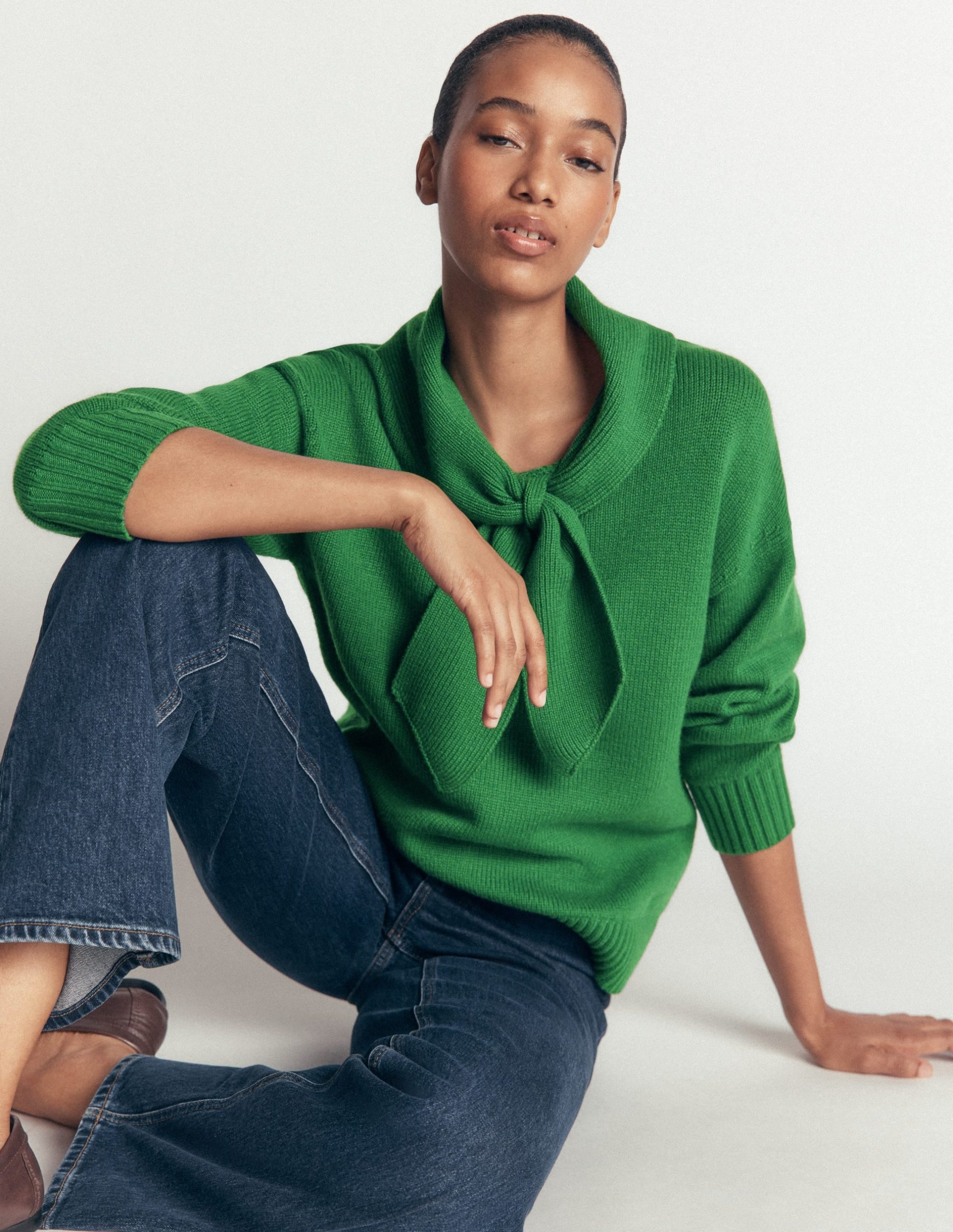 Lydia Tie Neck Knitted Sweater-Hunter Green Melange - Image 5