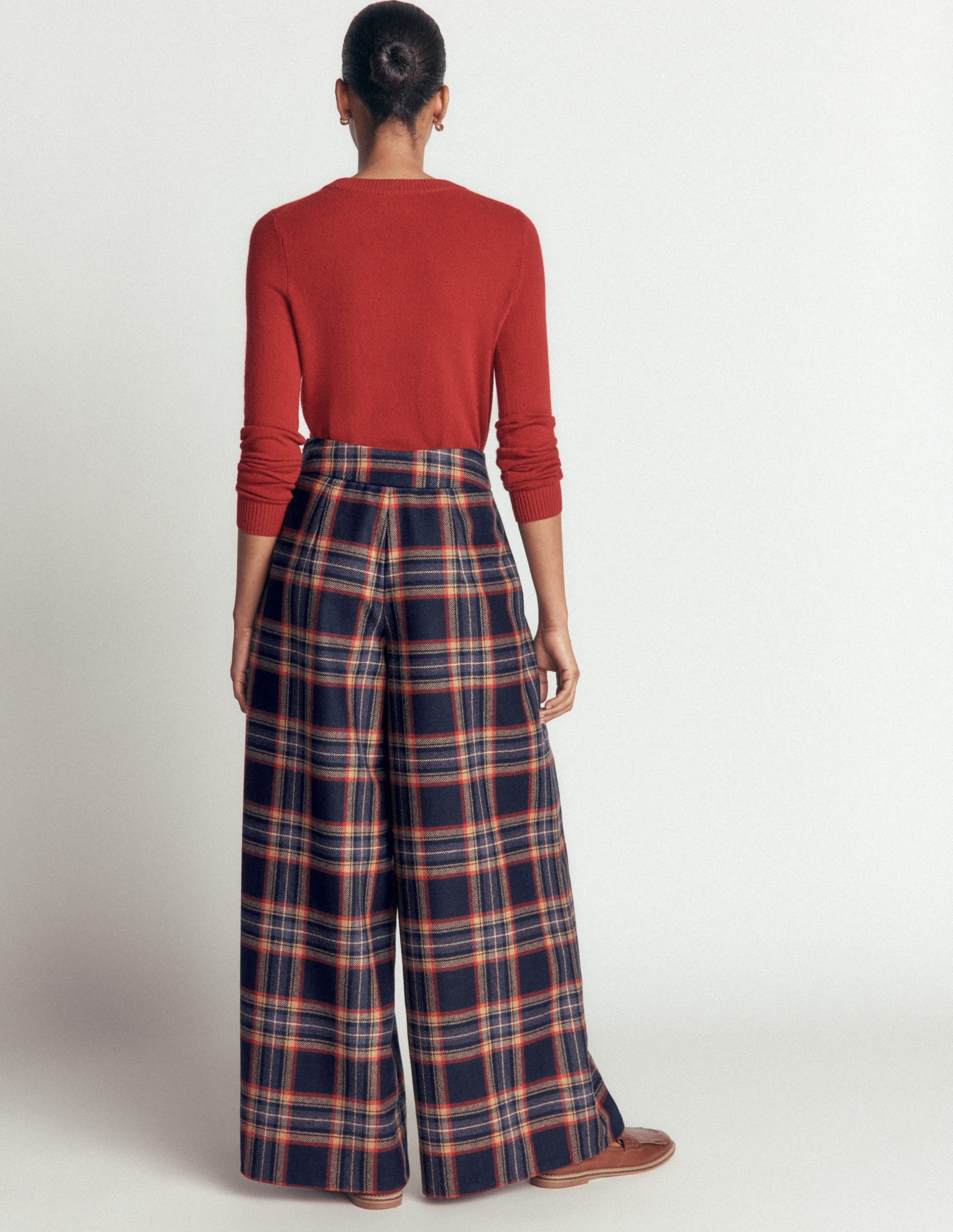 Wool Blend Pleated Culottes-Navy. Camel Check - Image 3