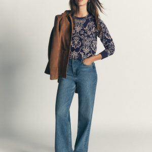 Rosa Printed Sweatshirt-Navy. Enchanted Flora
