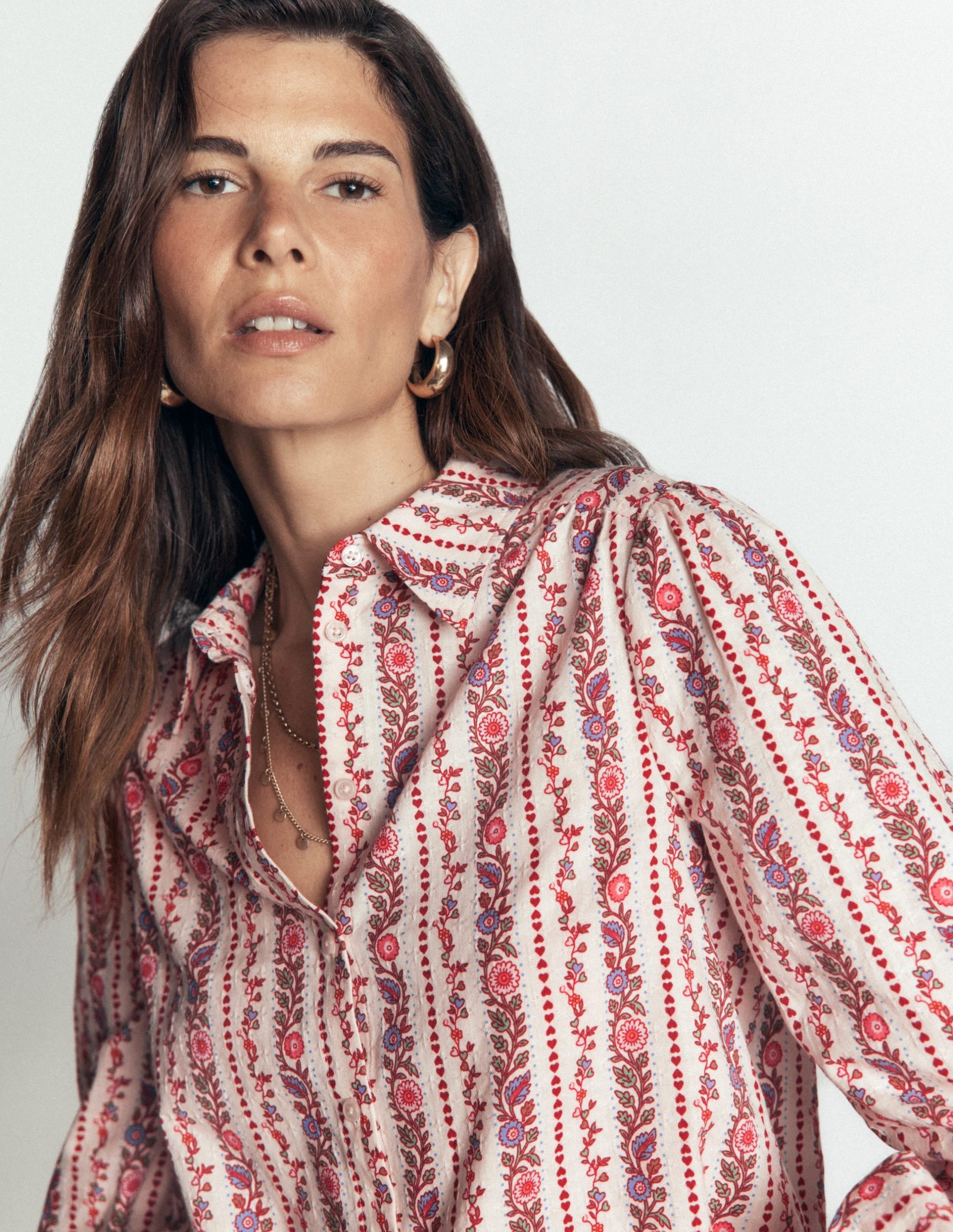 Violet Cotton Top-Soft Cream. Floral Heart Vine - Image 2