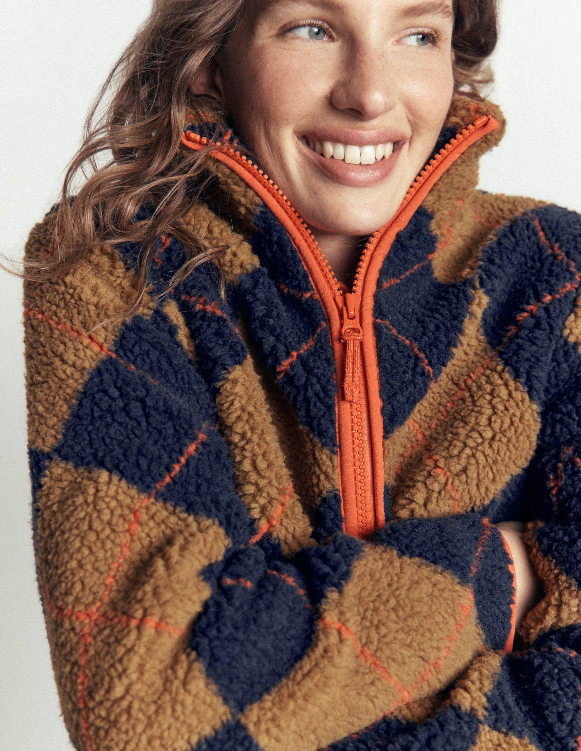 Alnwick Borg Jacket-Camel. Navy & Orange Argyle - Image 5